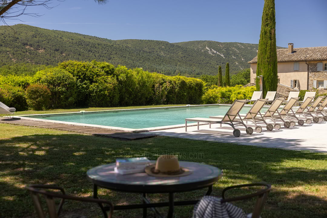 6 - Mas Vernet: Villa: Pool