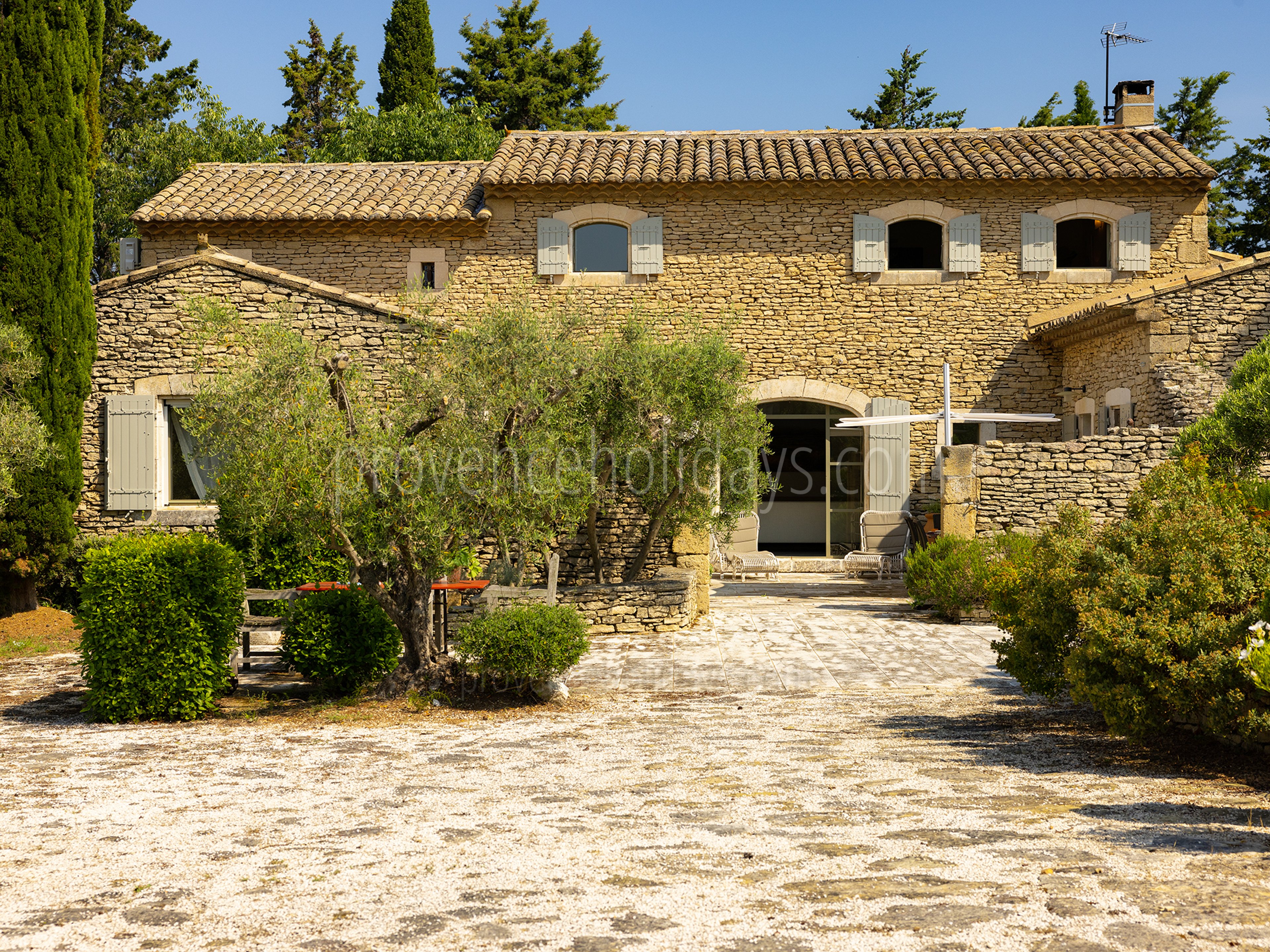 9 - Mas de Tournesol: Villa: Exterior