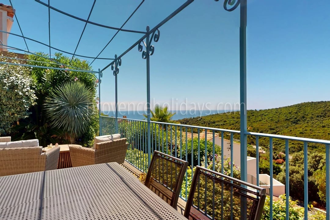 3 - Traditionelle Villa in Cavalaire-sur-Mer: Villa: Exterior