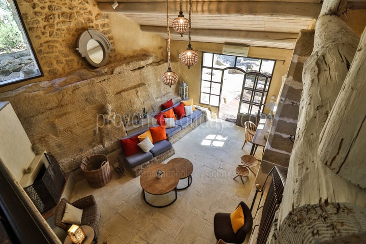 16 - Mas de Beaumes: Villa: Interior