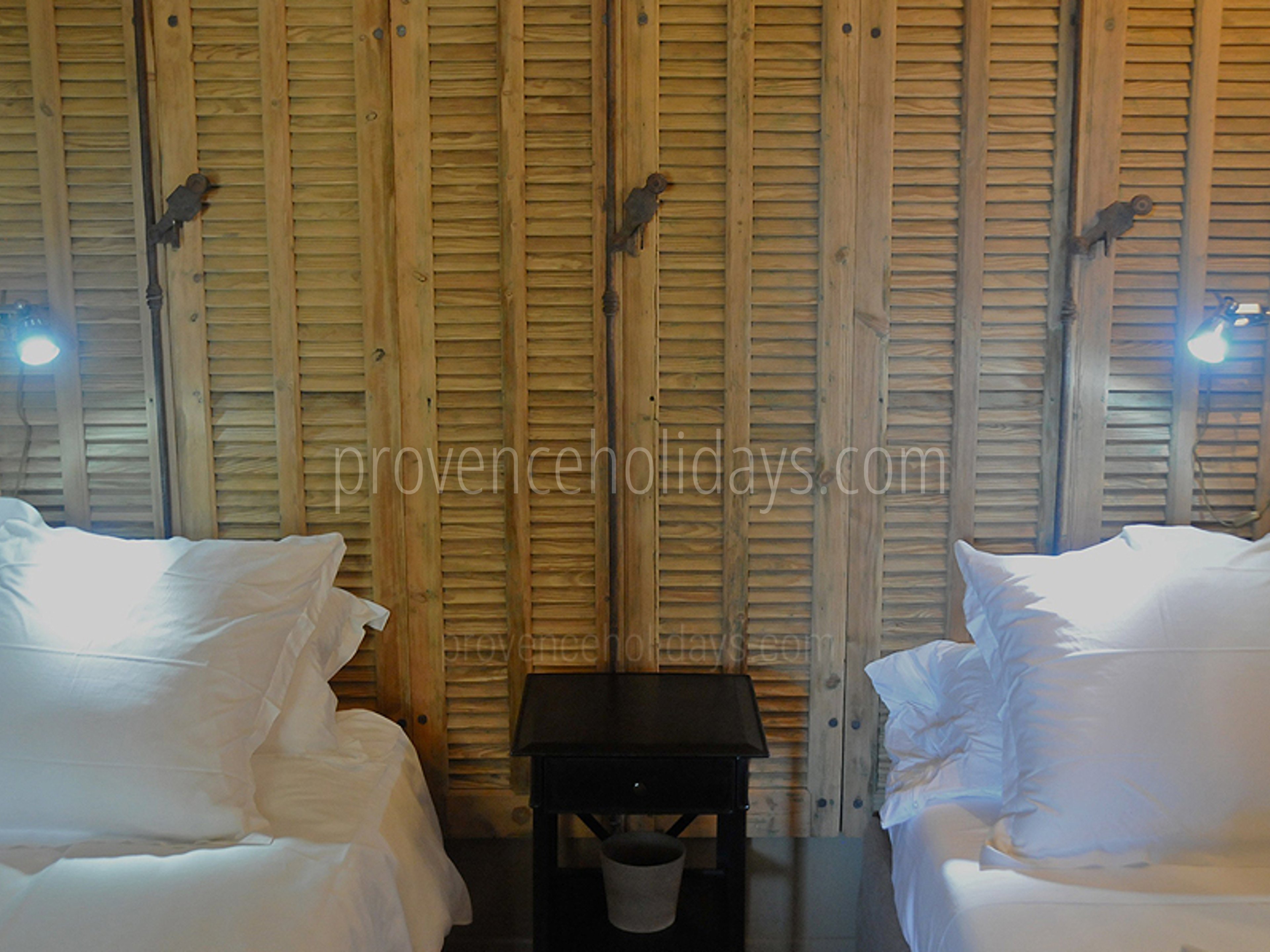 65 - Mas Cigales: Villa: Bedroom