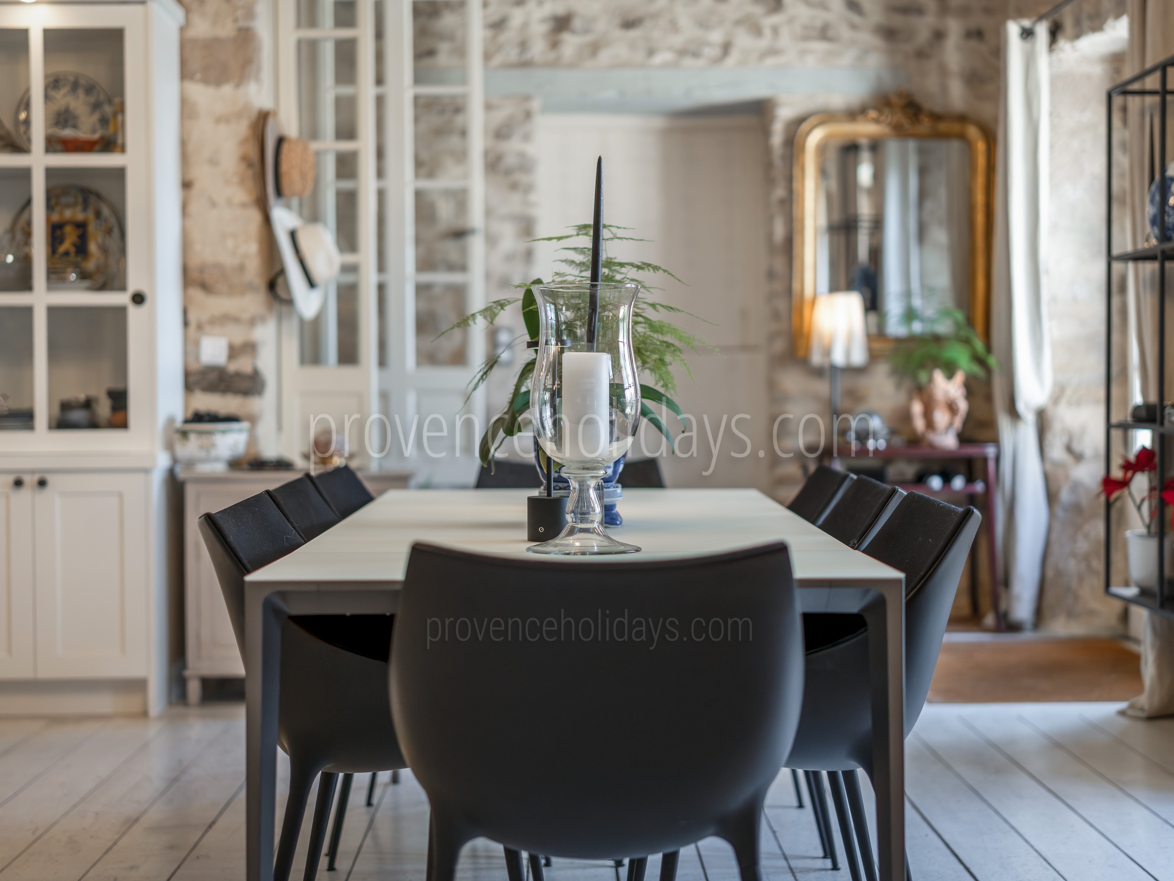 10 - L\'Écrin de Lagnes: Villa: Interior