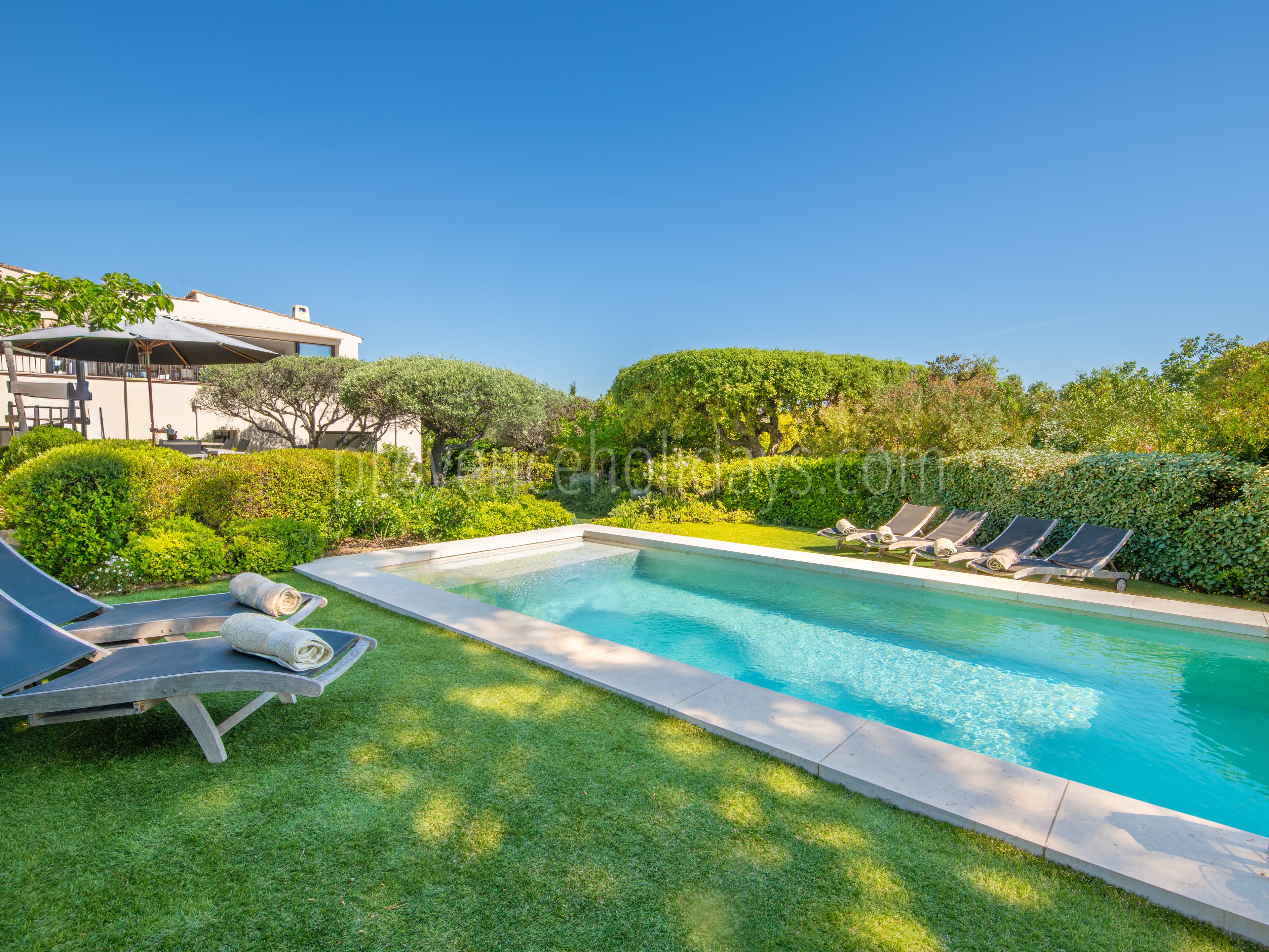 24 - Villa Blue: Villa: Pool