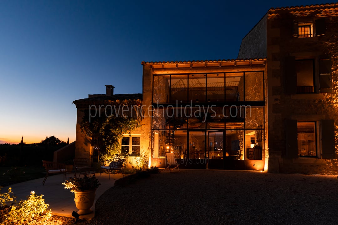 20 - Mas des Pommiers: Villa: Exterior