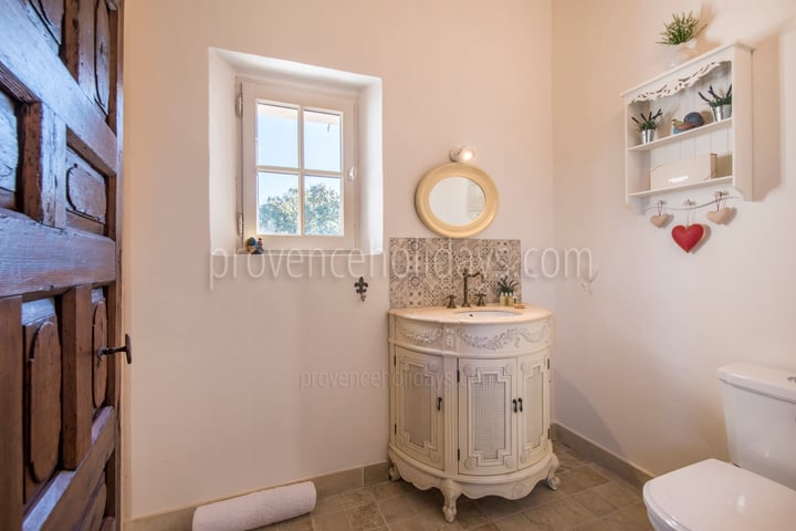 34 - Mas Bonius: Villa: Bathroom