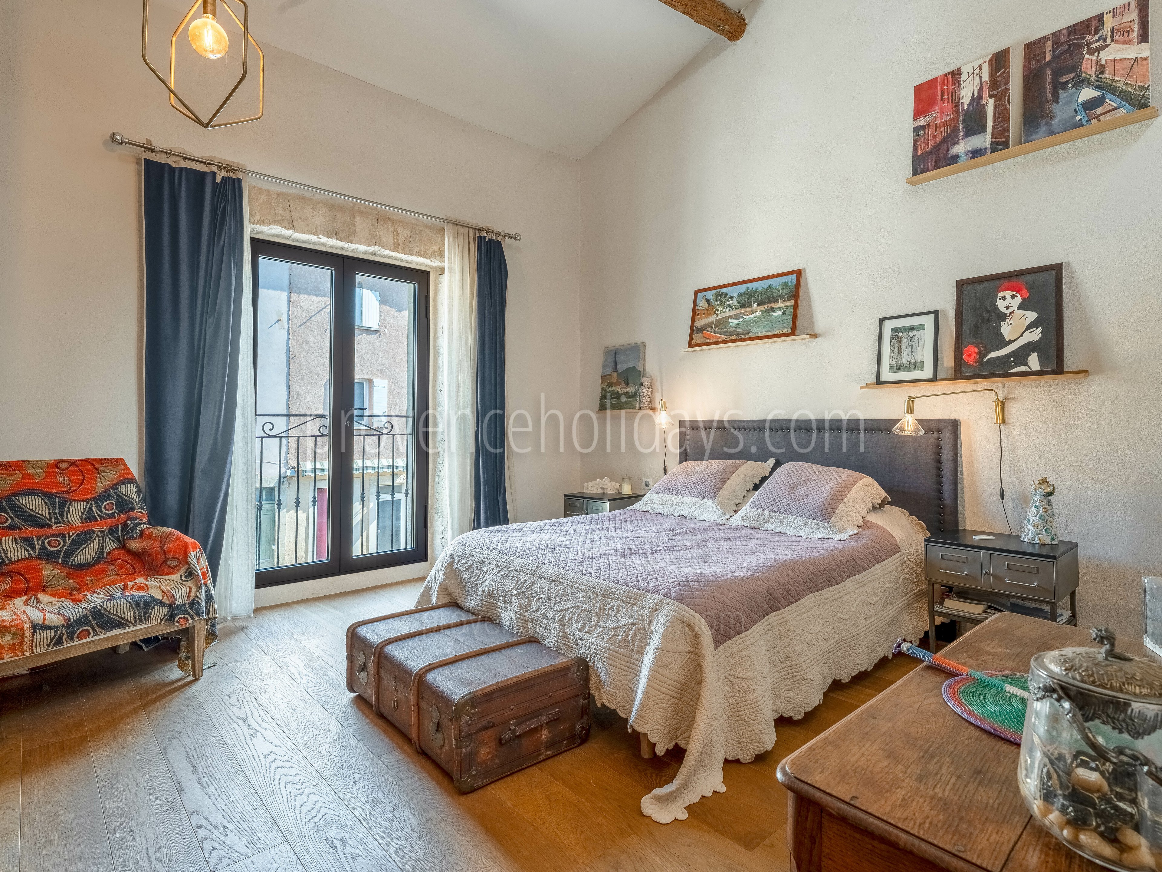 14 - Mas du Cours: Villa: Bedroom