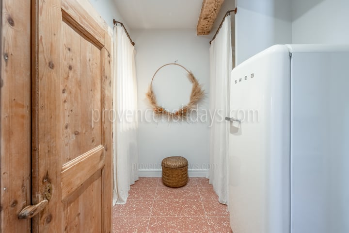 34 - Mas des Chênes Blancs: Villa: Interior