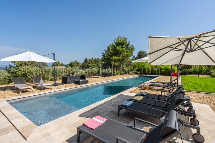 Charmant vakantiehuis met verwarmd zwembad in de Luberon