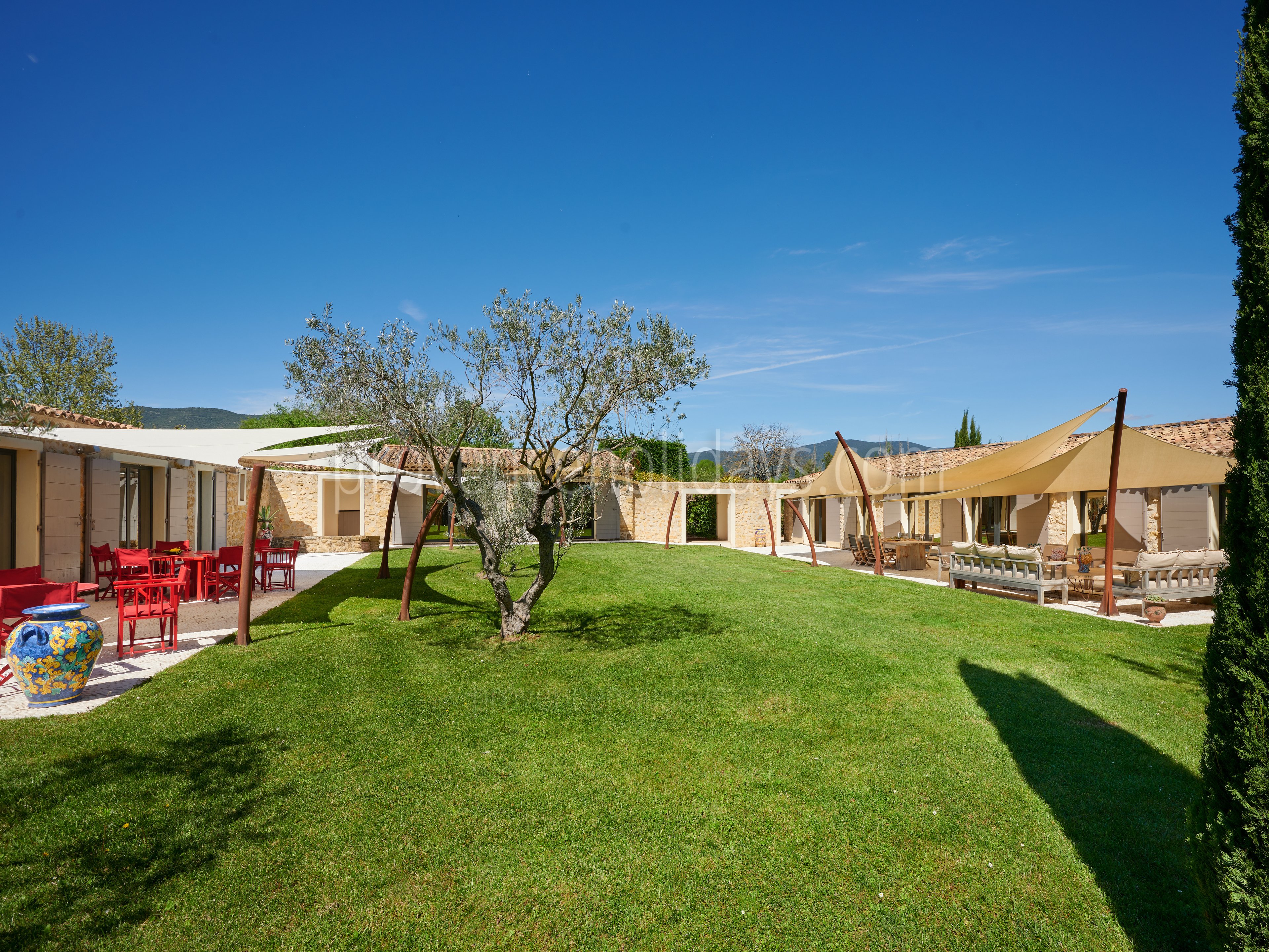60 - Mas de l\'Artisan: Villa: Exterior