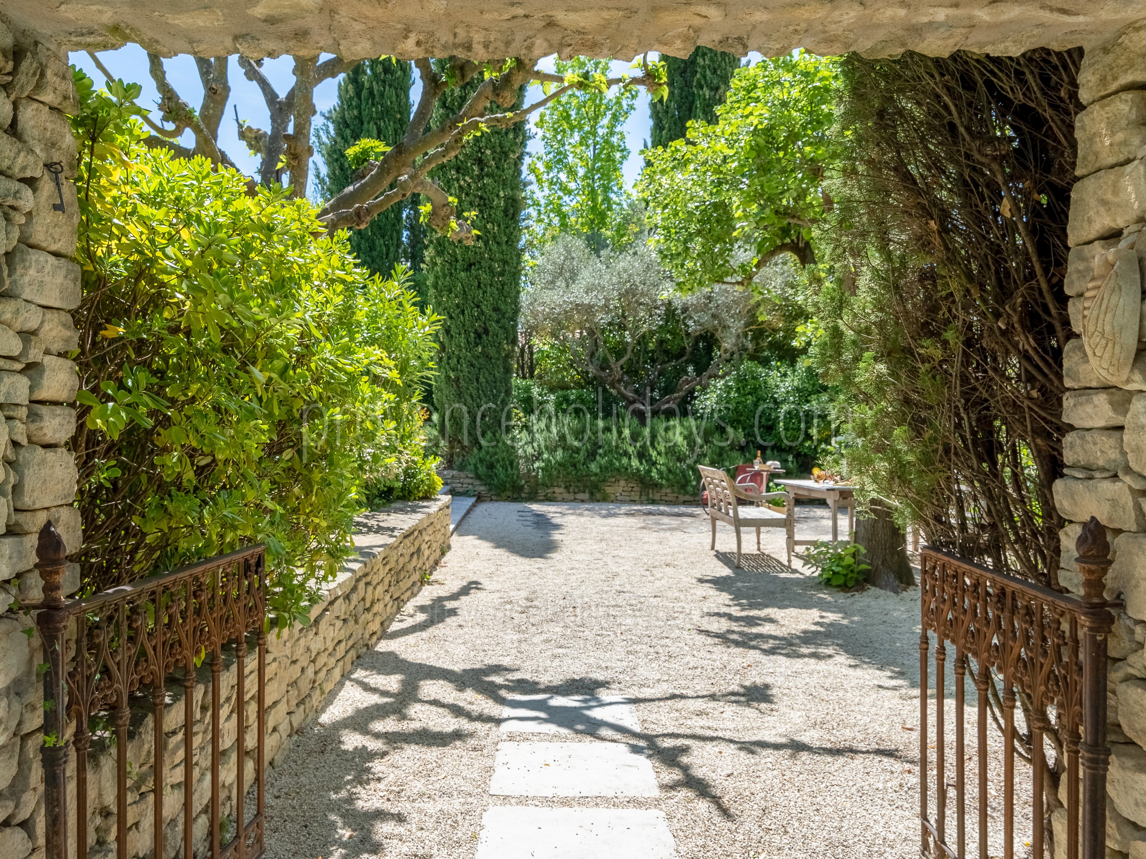 25 - Le Mas René: Villa: Exterior