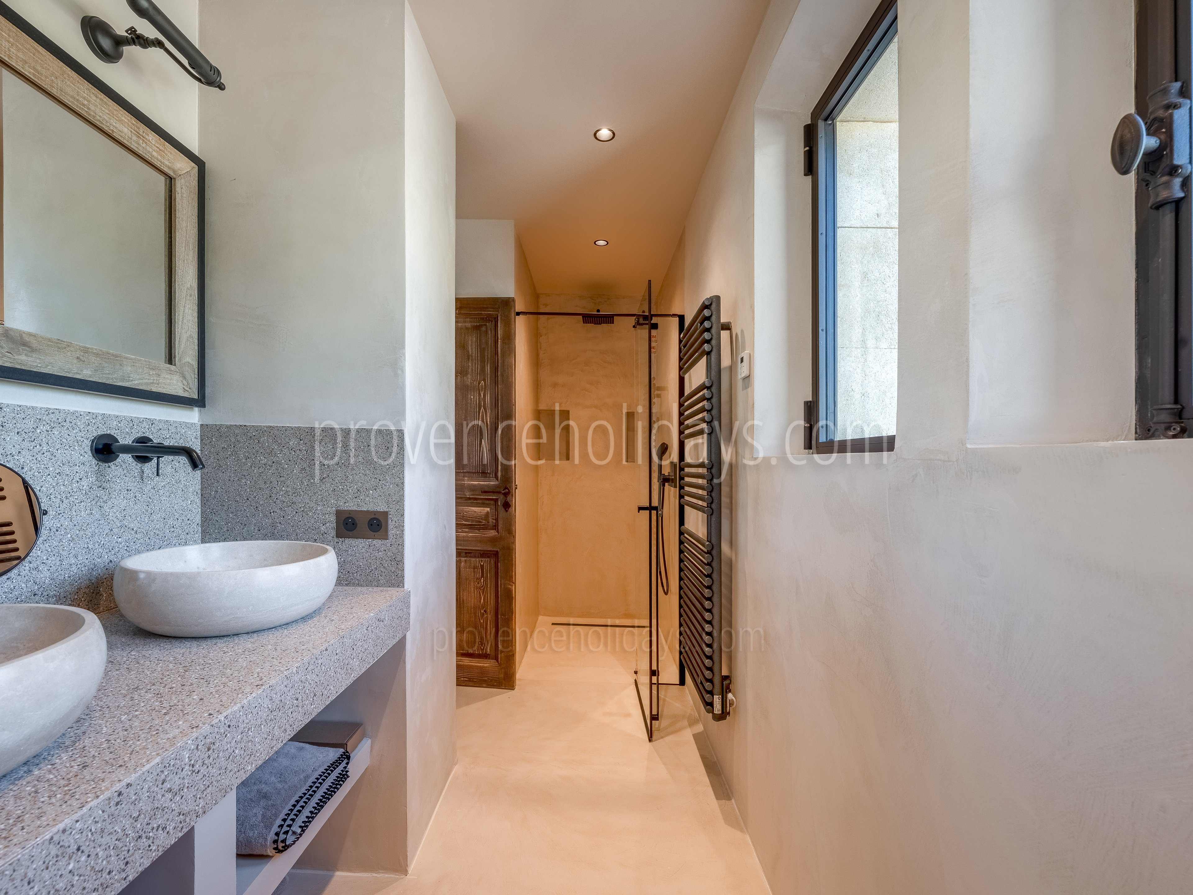 44 - Mas de la Douce Filiole: Villa: Bathroom