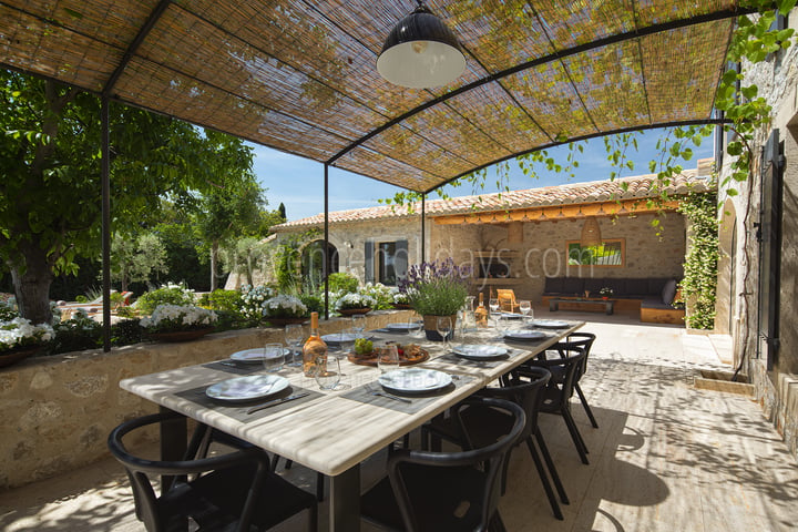 28 - Mas des Cerisiers: Villa: Exterior