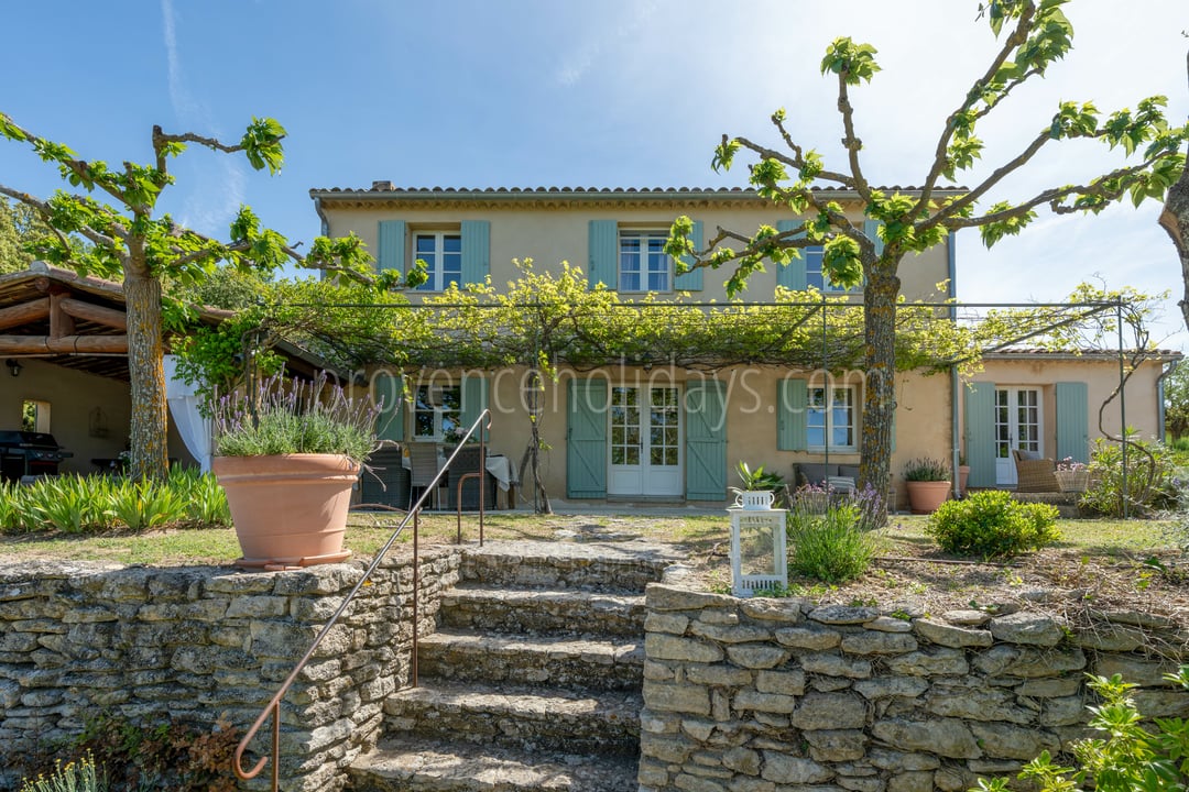 11 - Le Mas des Proles: Villa: Exterior