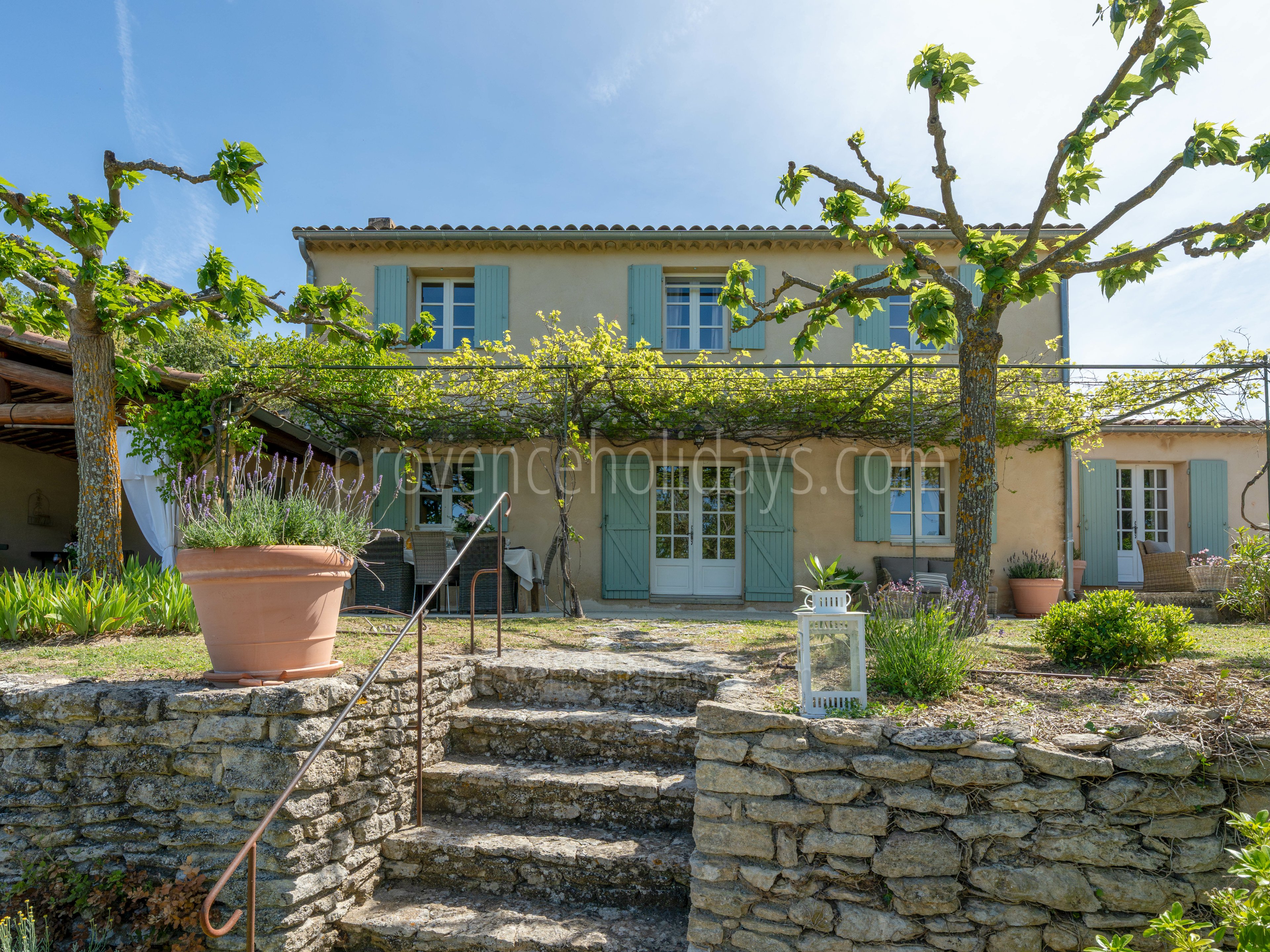 11 - Le Mas des Proles: Villa: Exterior
