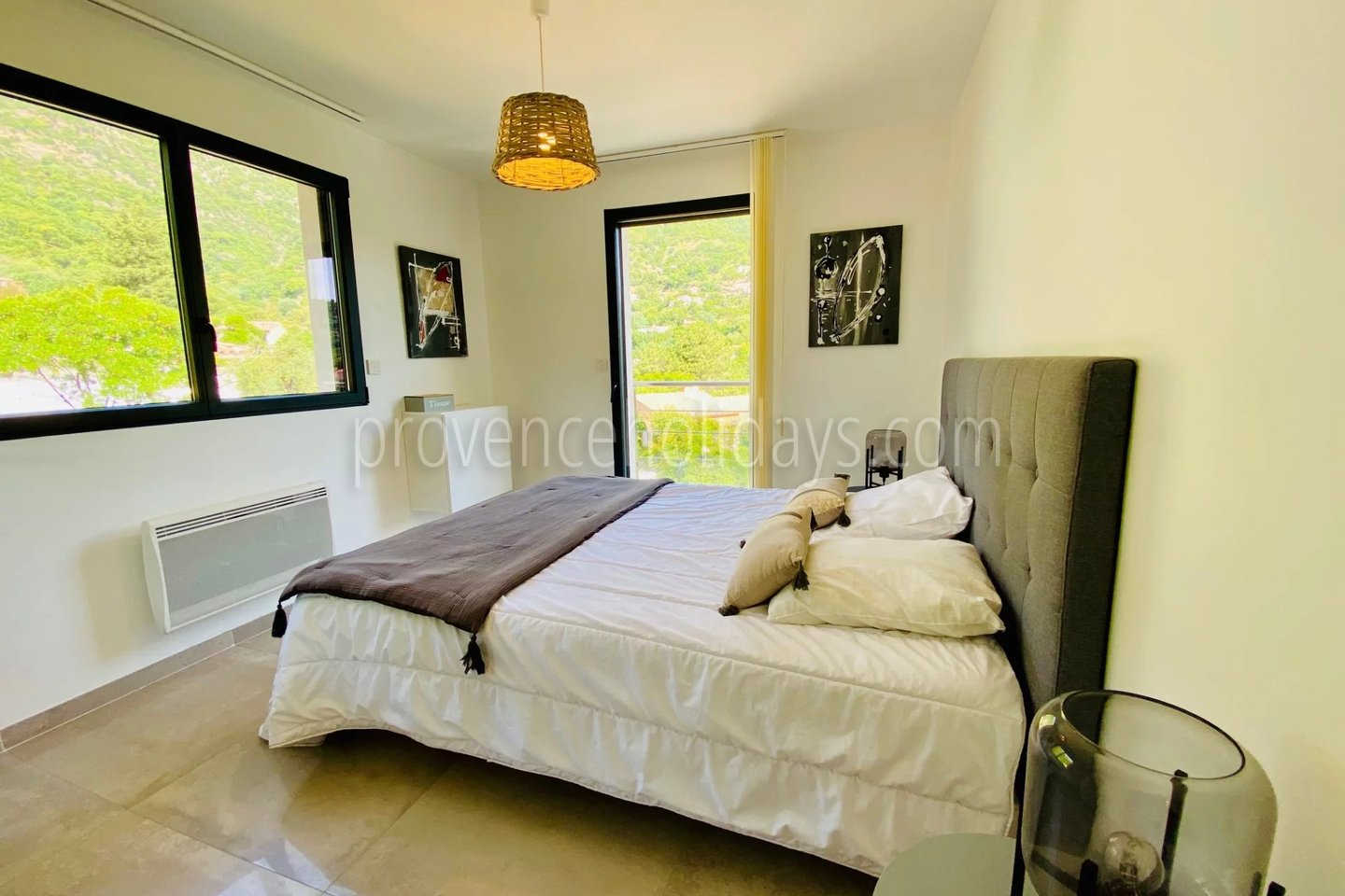9 - Villa met zelfstandige ruimte in Cavalaire-sur-Mer: Villa: Bedroom