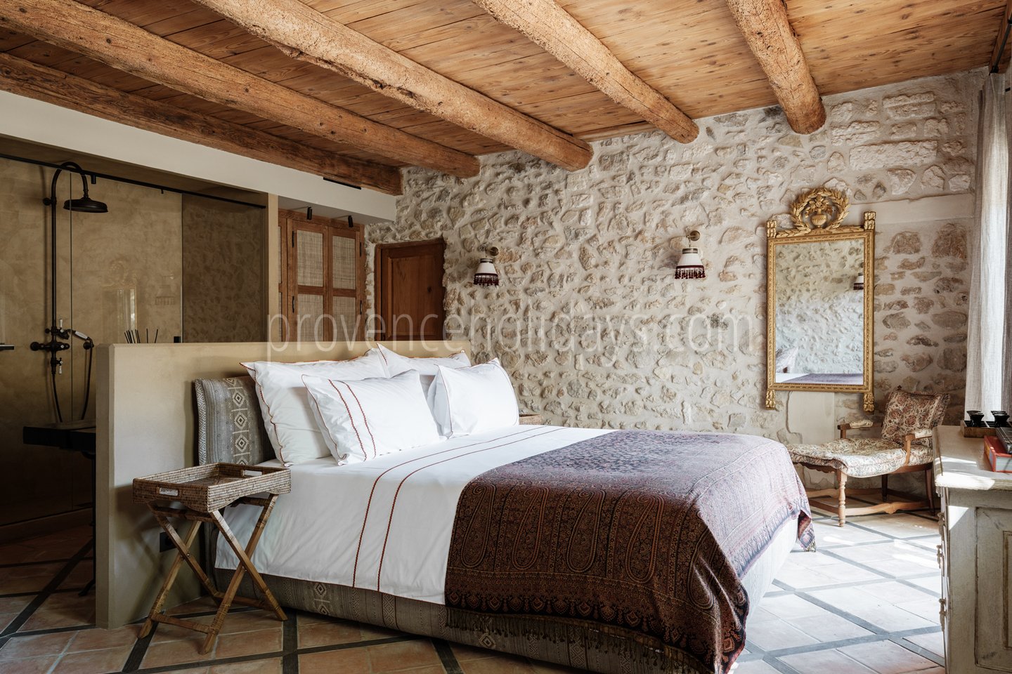 31 - Mas des Oliviers: Villa: Bedroom