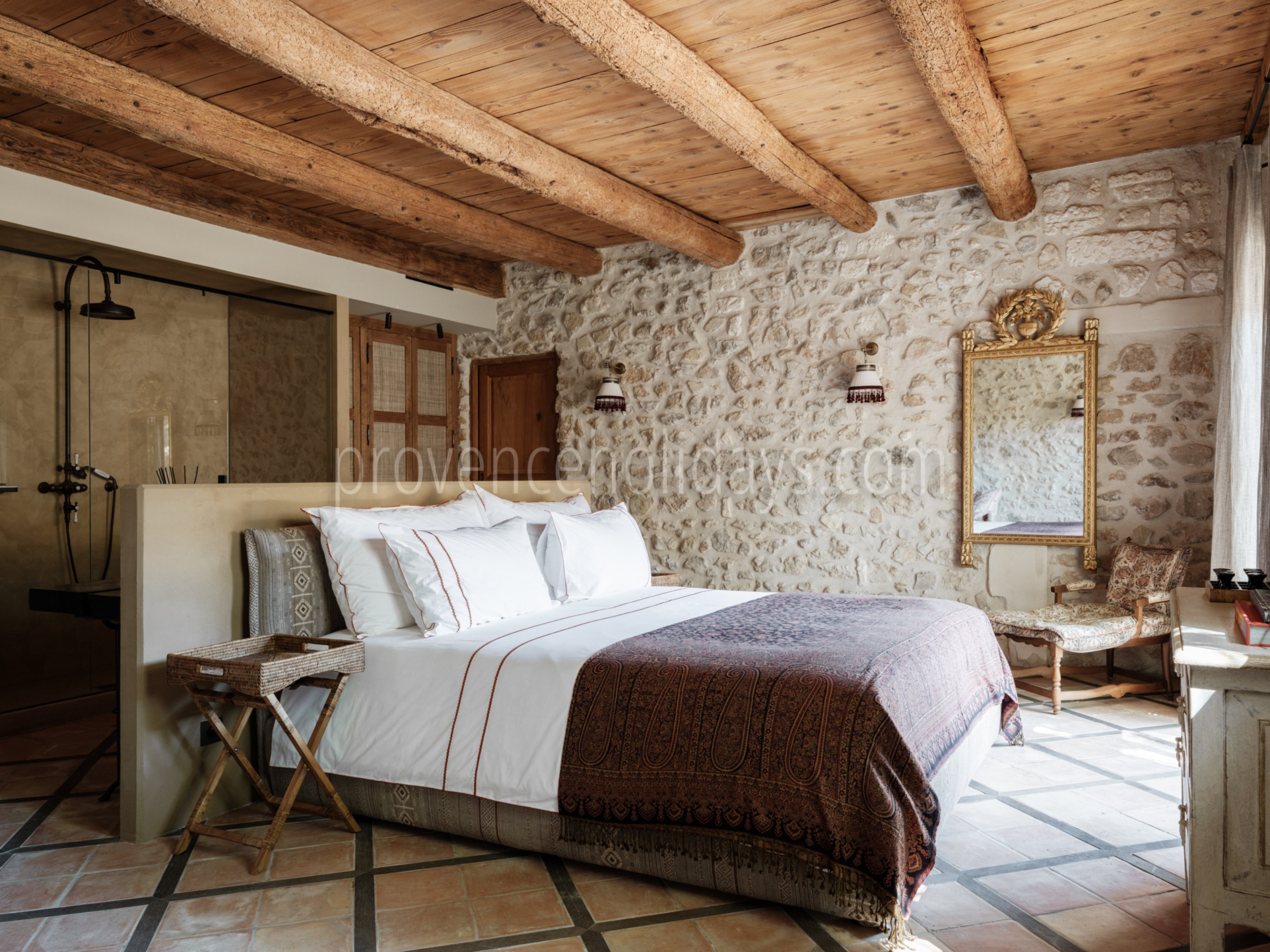 31 - Mas des Oliviers: Villa: Bedroom