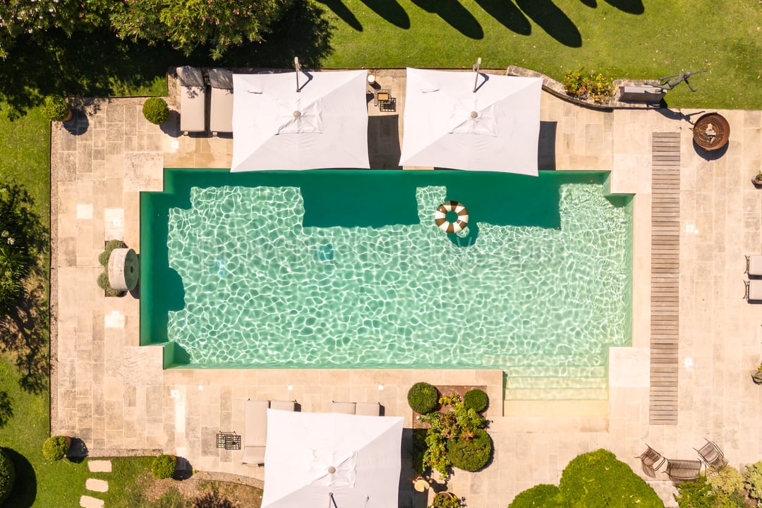 12 - Mas de Maussane: Villa: Pool