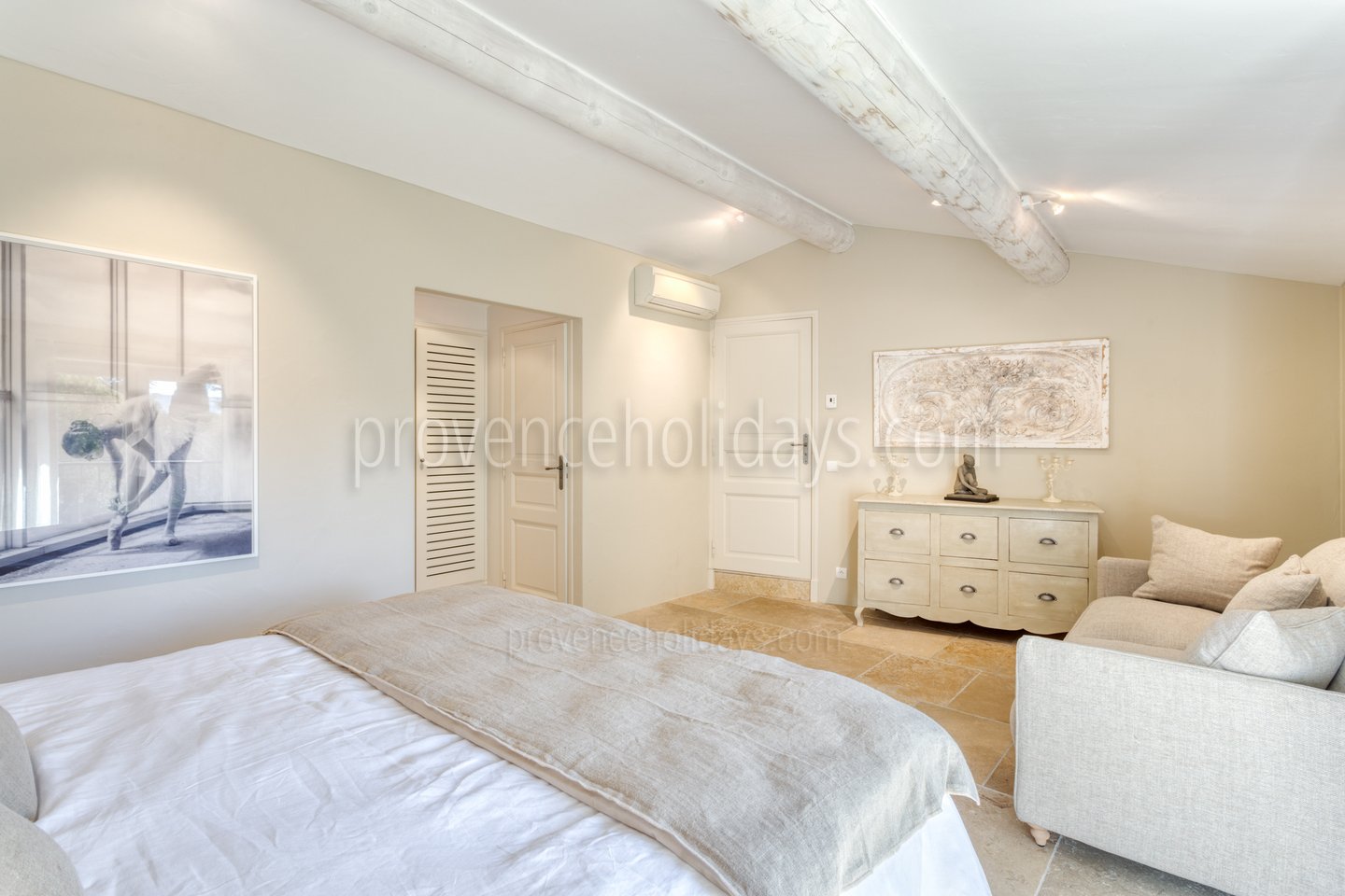 26 - Le Mas de l\'Ouest: Villa: Bedroom