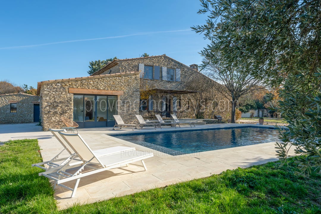 17 - Villa Douce Provence: Villa: Pool