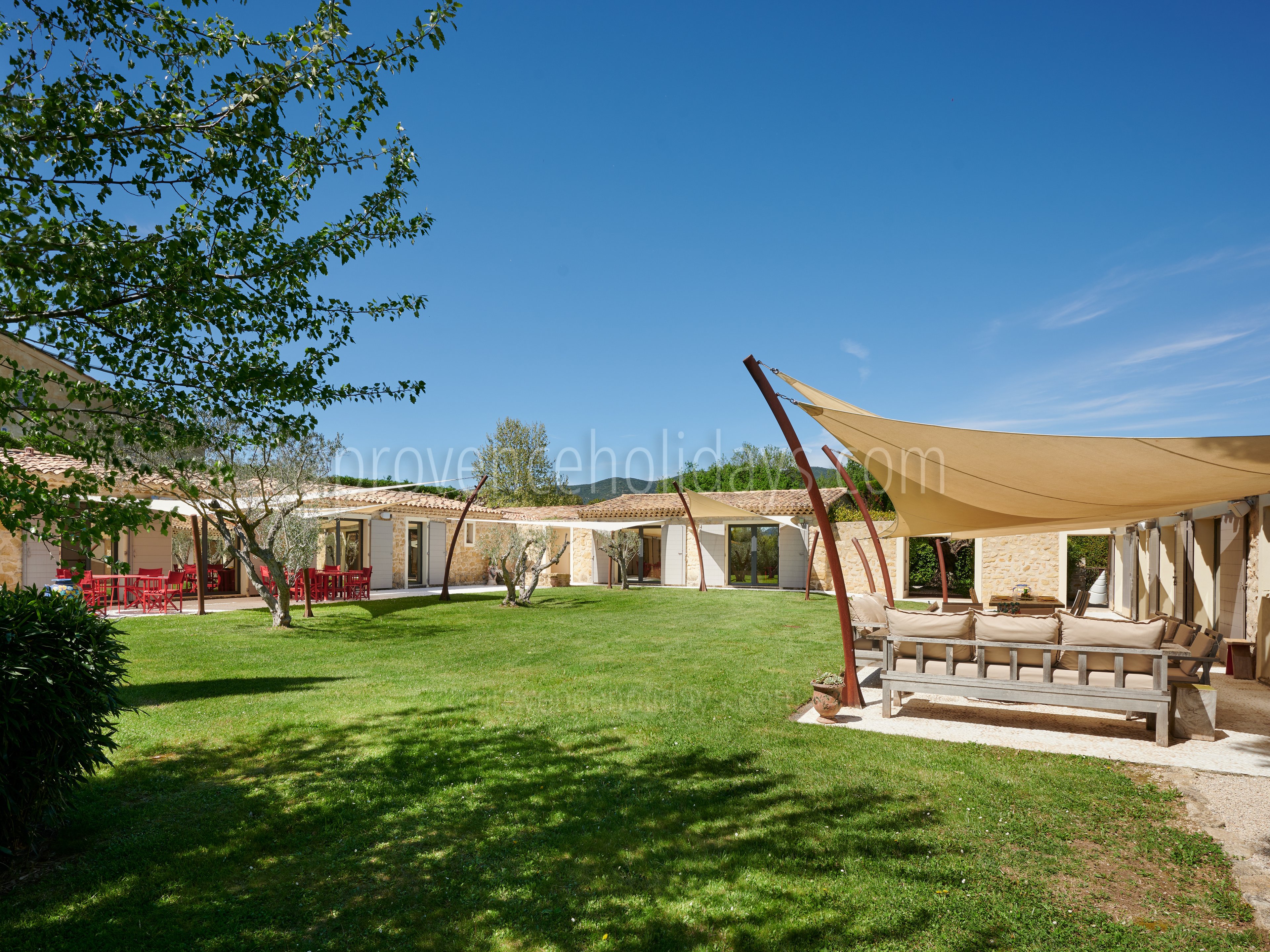 4 - Mas de l\'Artisan: Villa: Exterior