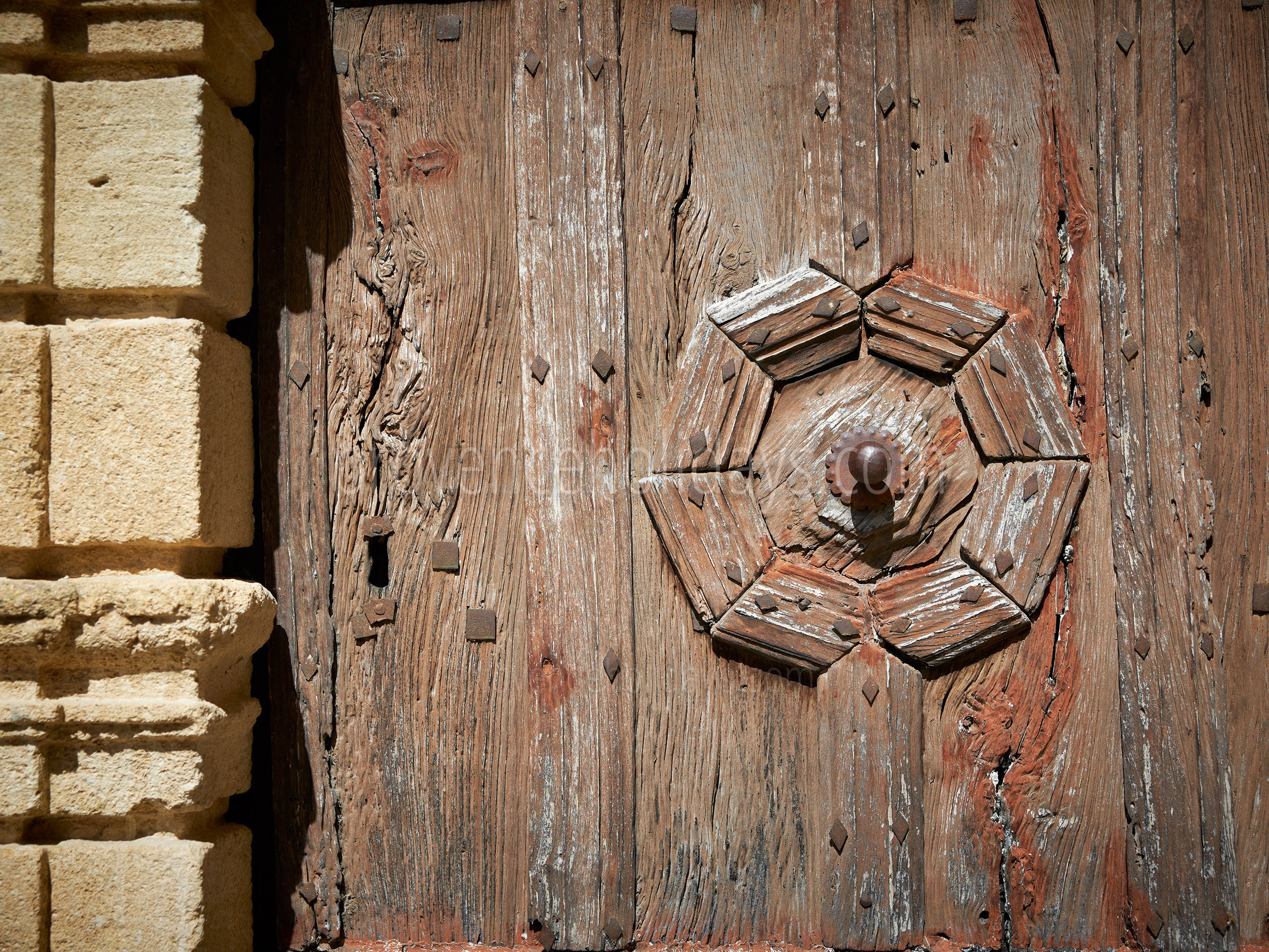 30 - Domaine de Luberon: Villa: Exterior