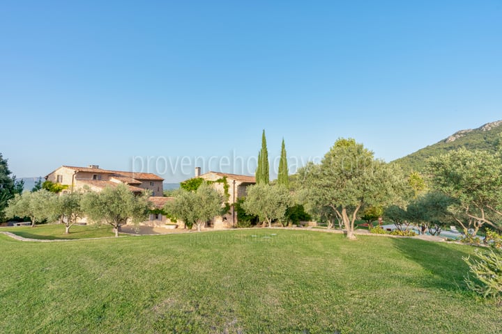 10 - Domaine de la Sainte Victoire: Villa: Exterior