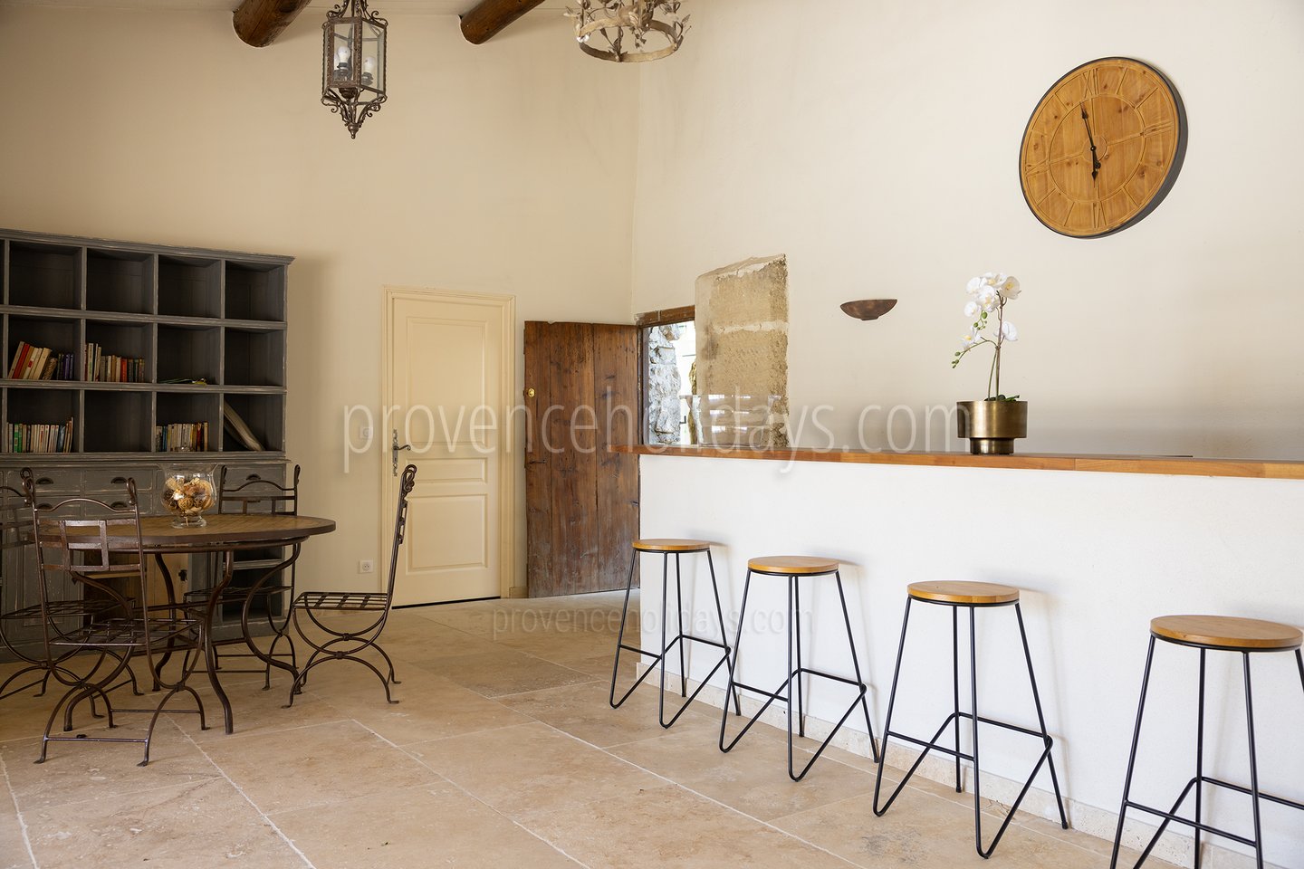 31 - La Bastide Lavande: Villa: Exterior