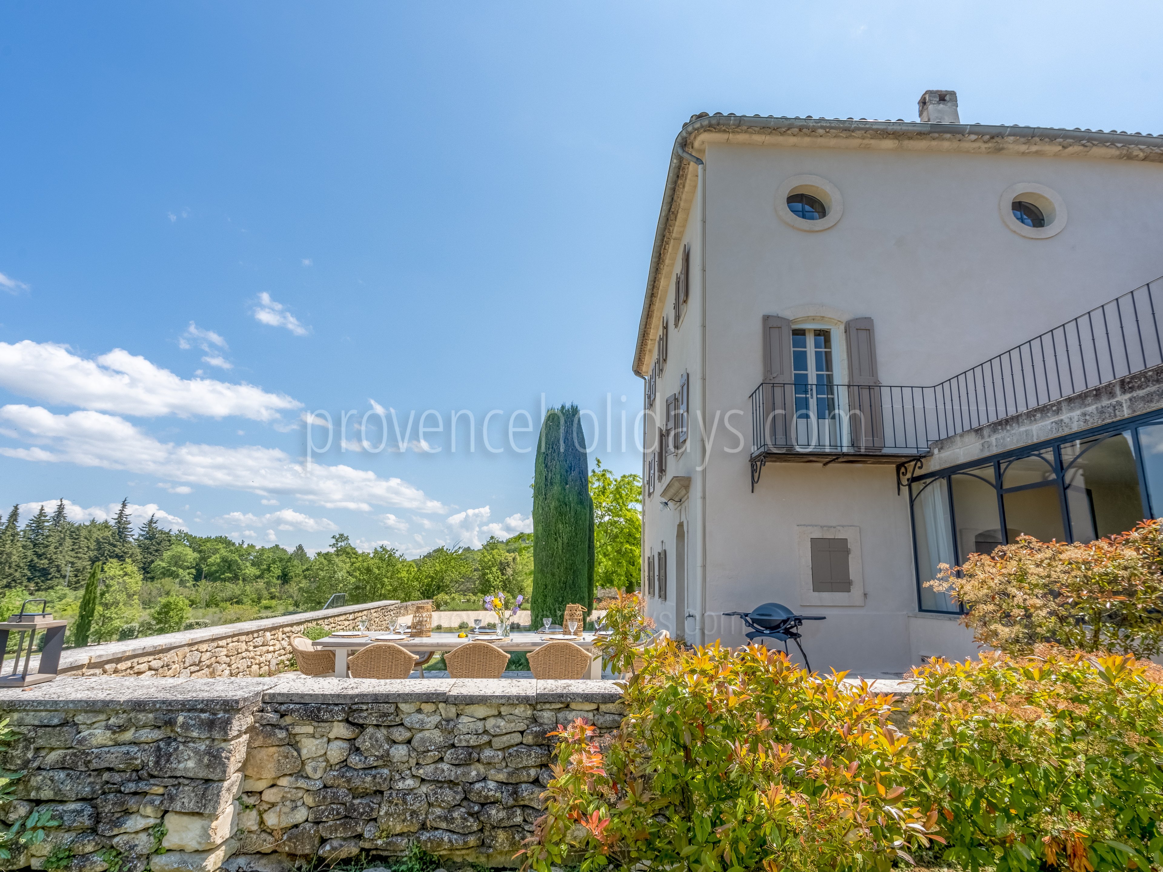 47 - Bastide des Magnans: Villa: Exterior