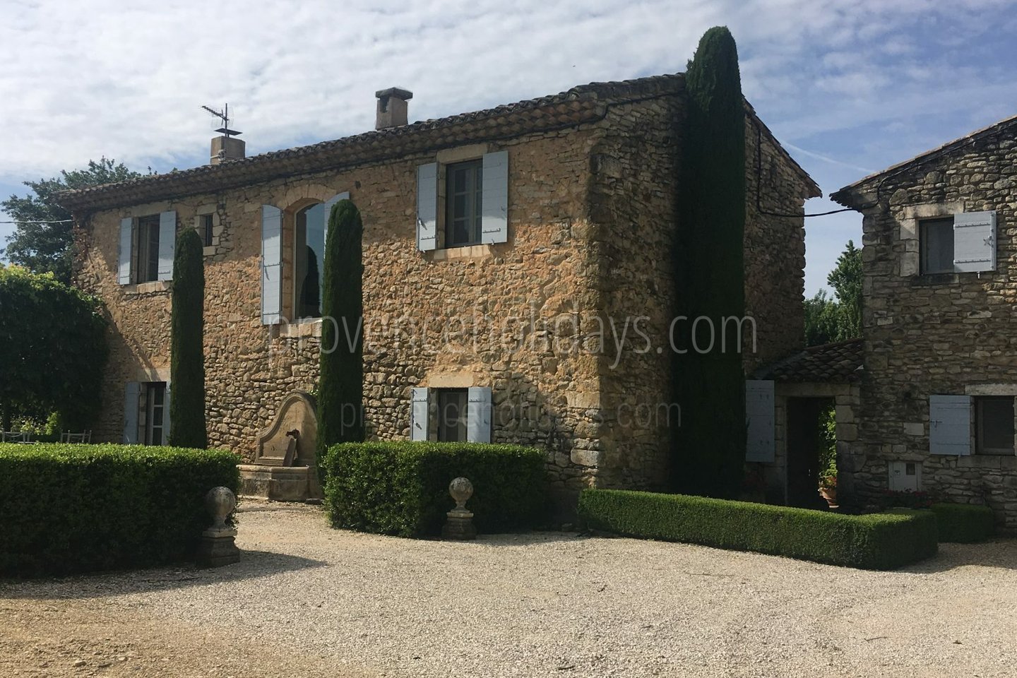 15 - Le Mas des Buis: Villa: Exterior