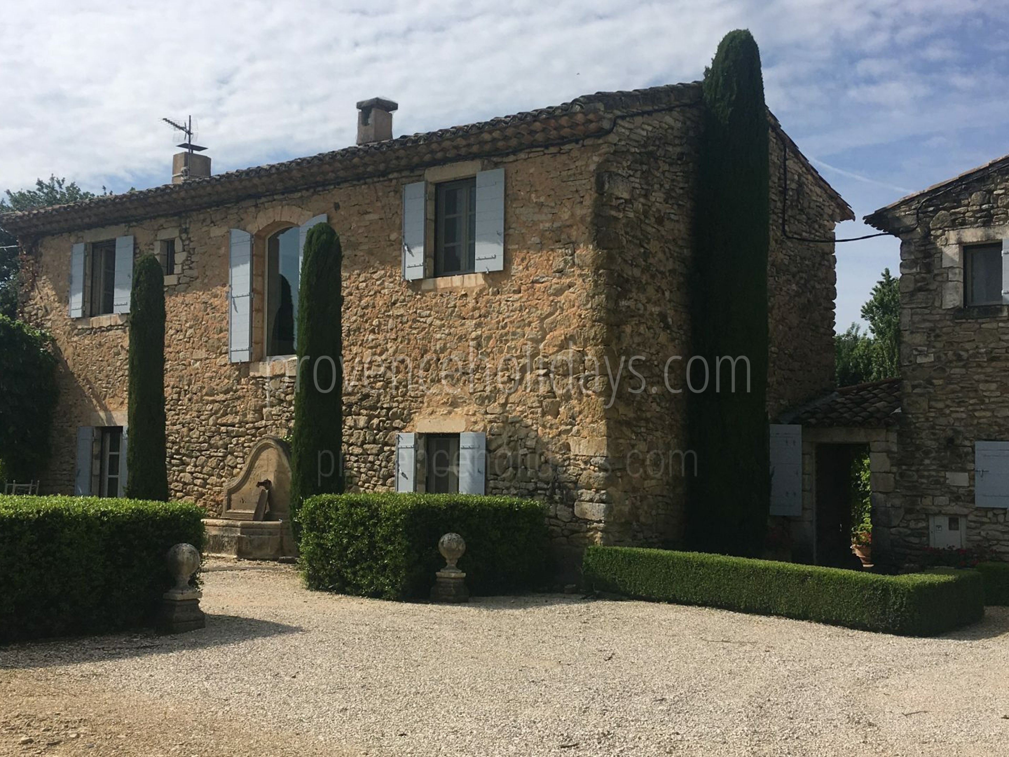 15 - Le Mas des Buis: Villa: Exterior