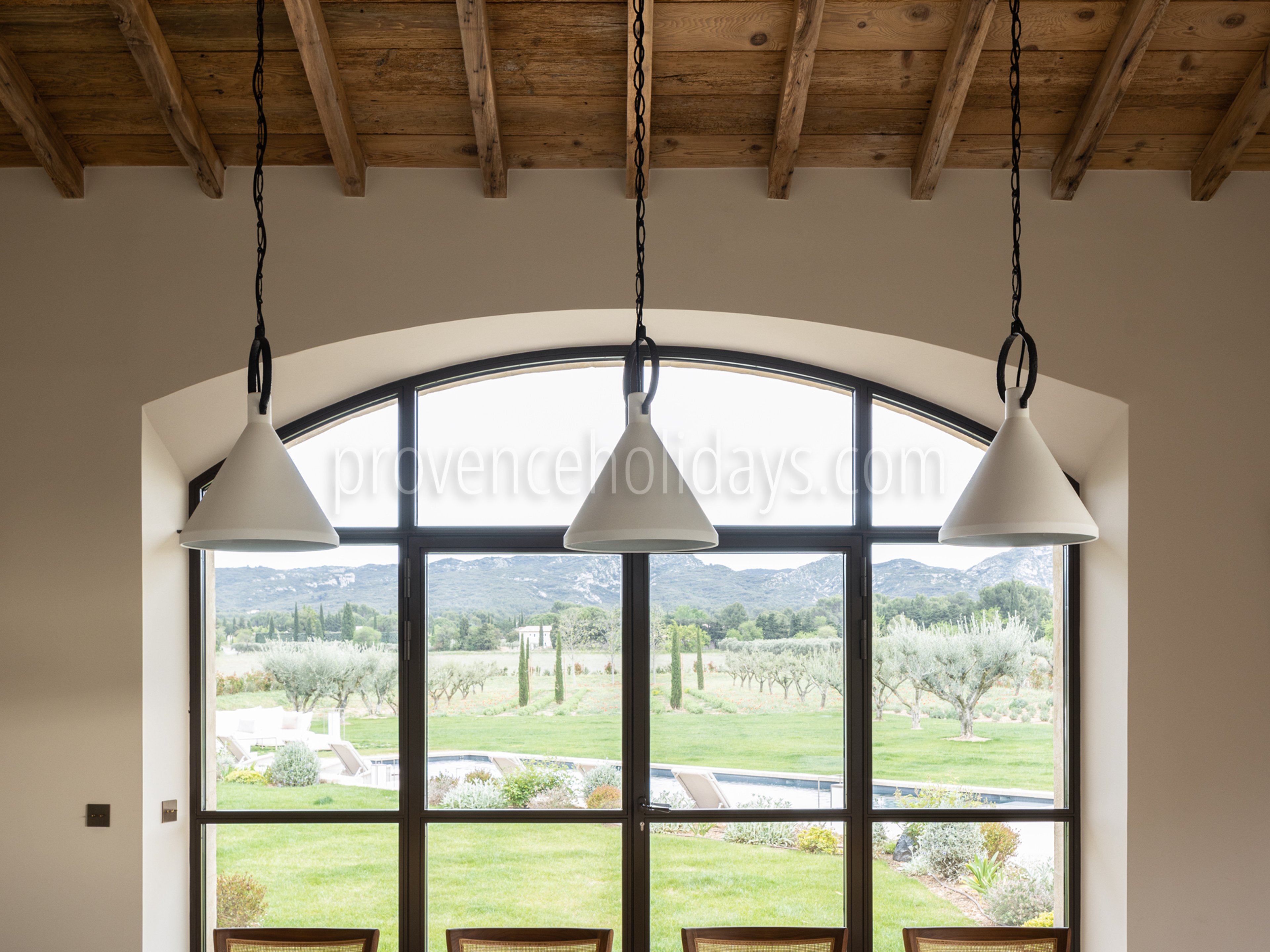 34 - Mas Chabaud: Villa: Interior