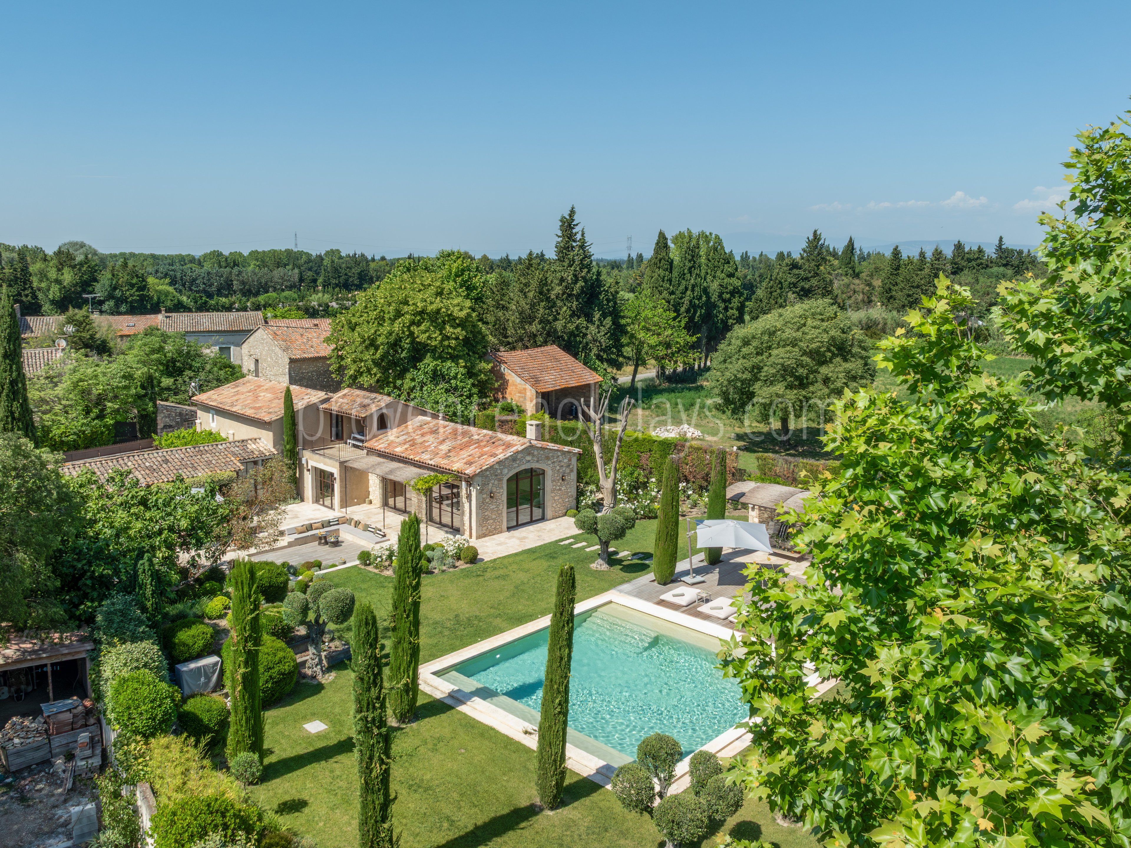 31 - Mas de la Calade: Villa: Exterior