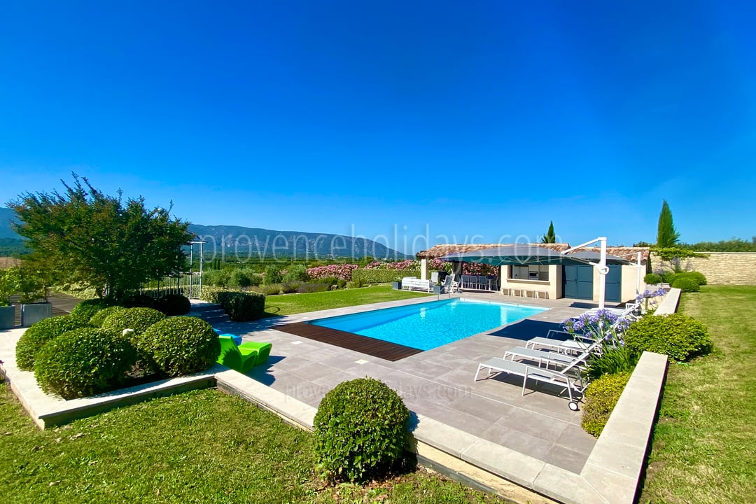4 - Villa des Lices: Villa: Pool