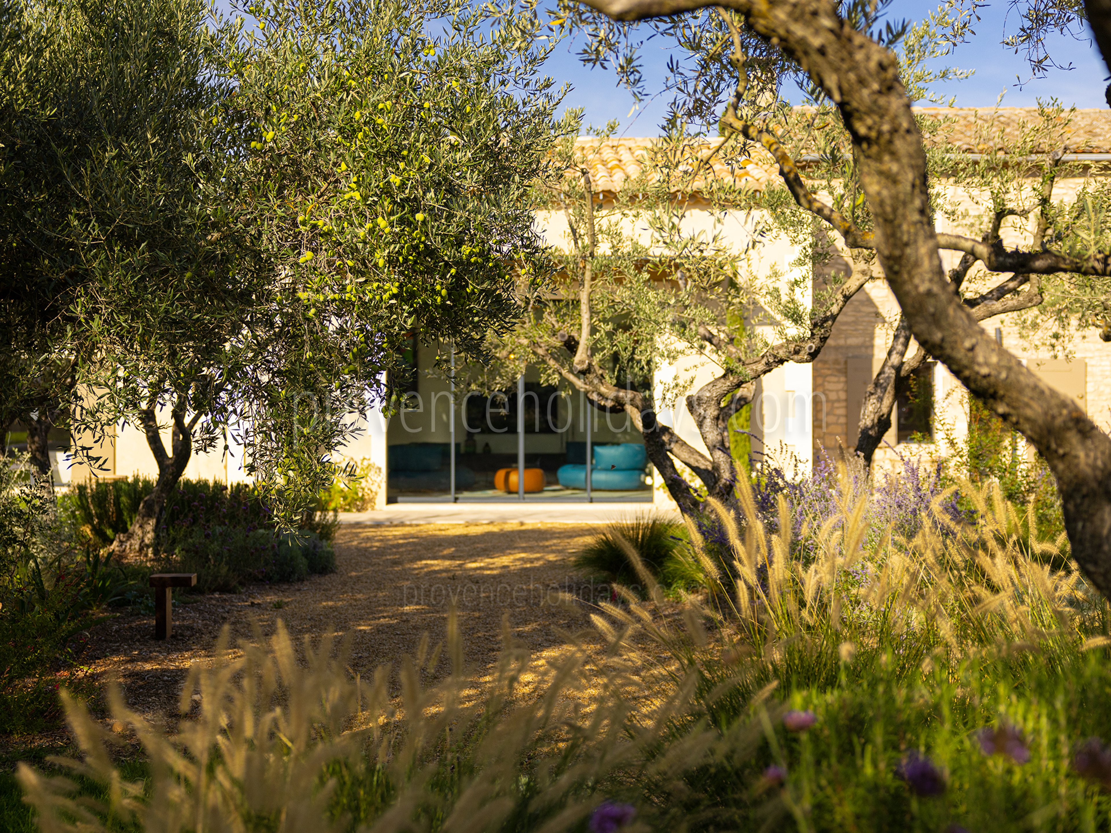 13 - Mas Leonie: Villa: Exterior