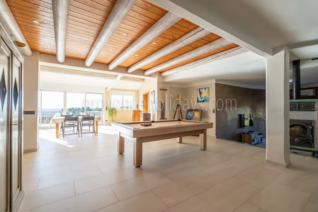 11 - Mas de l\'Eolienne: Villa: Interior