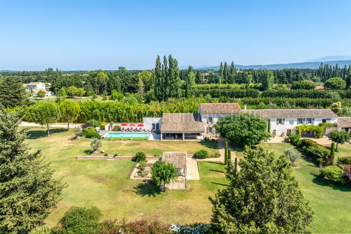 70 - Mas des Vignes: Villa: Exterior