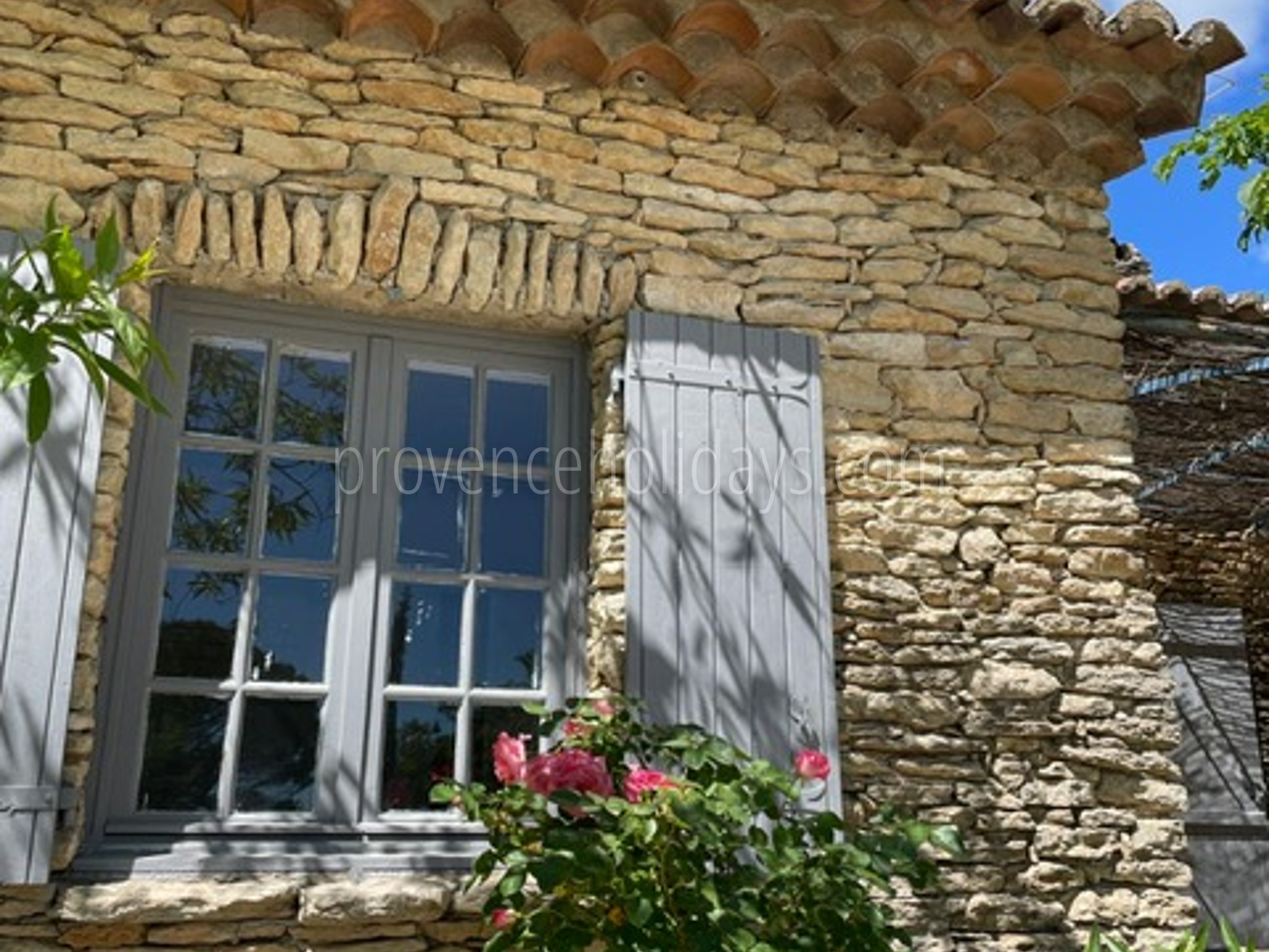 25 - Villa Douce Provence: Villa: Exterior