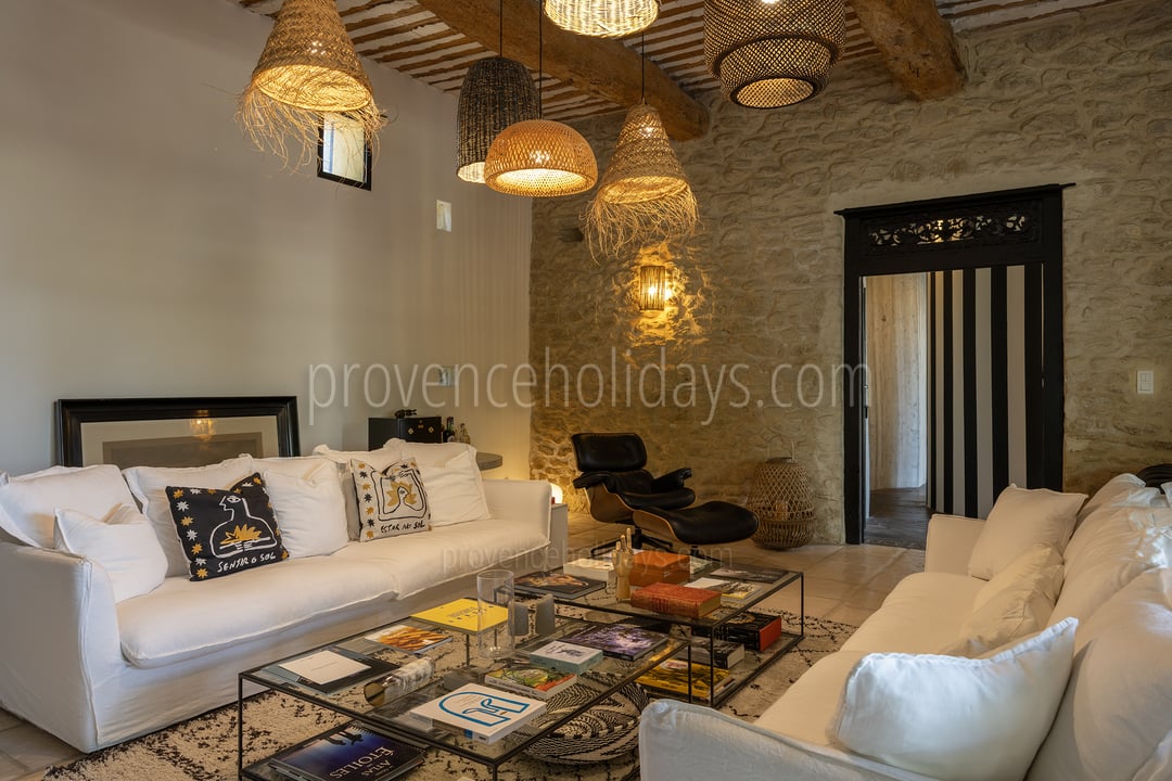 30 - Le Mas d\'Entraigues: Villa: Interior