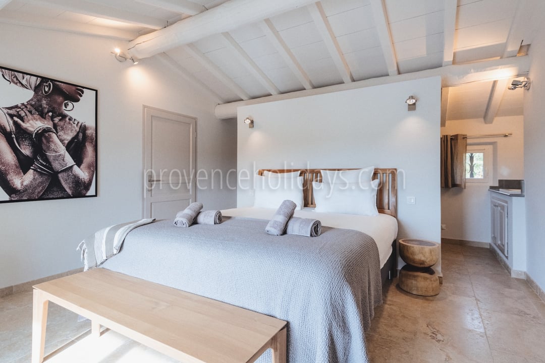 69 - Mas Calisson: Villa: Bedroom