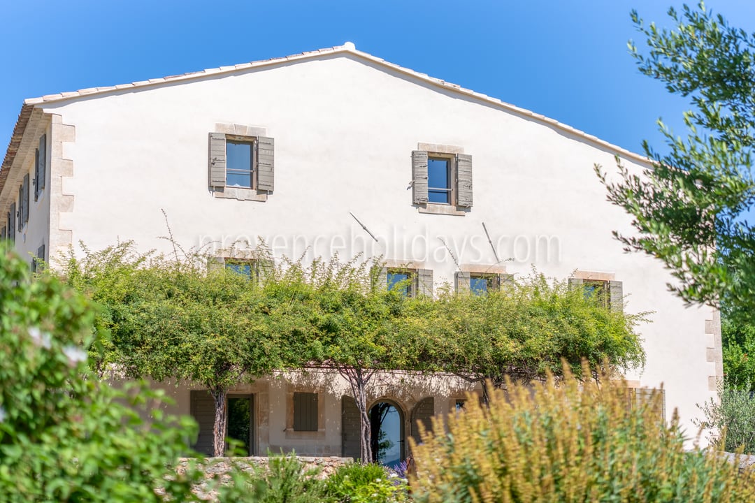 91 - La Bastide des Sources: Villa: Exterior