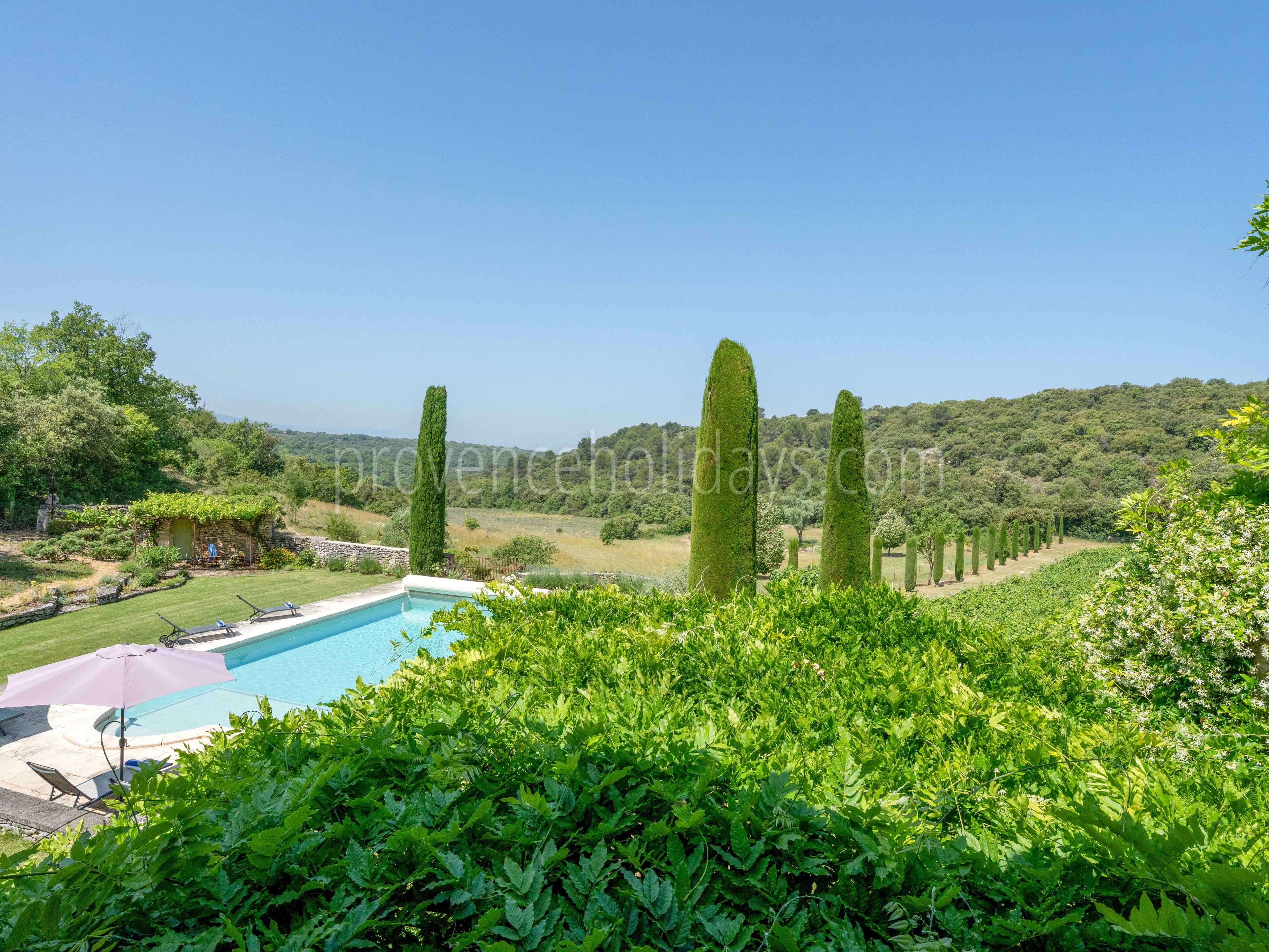 34 - Le Mas de Bonnieux: Villa: Exterior