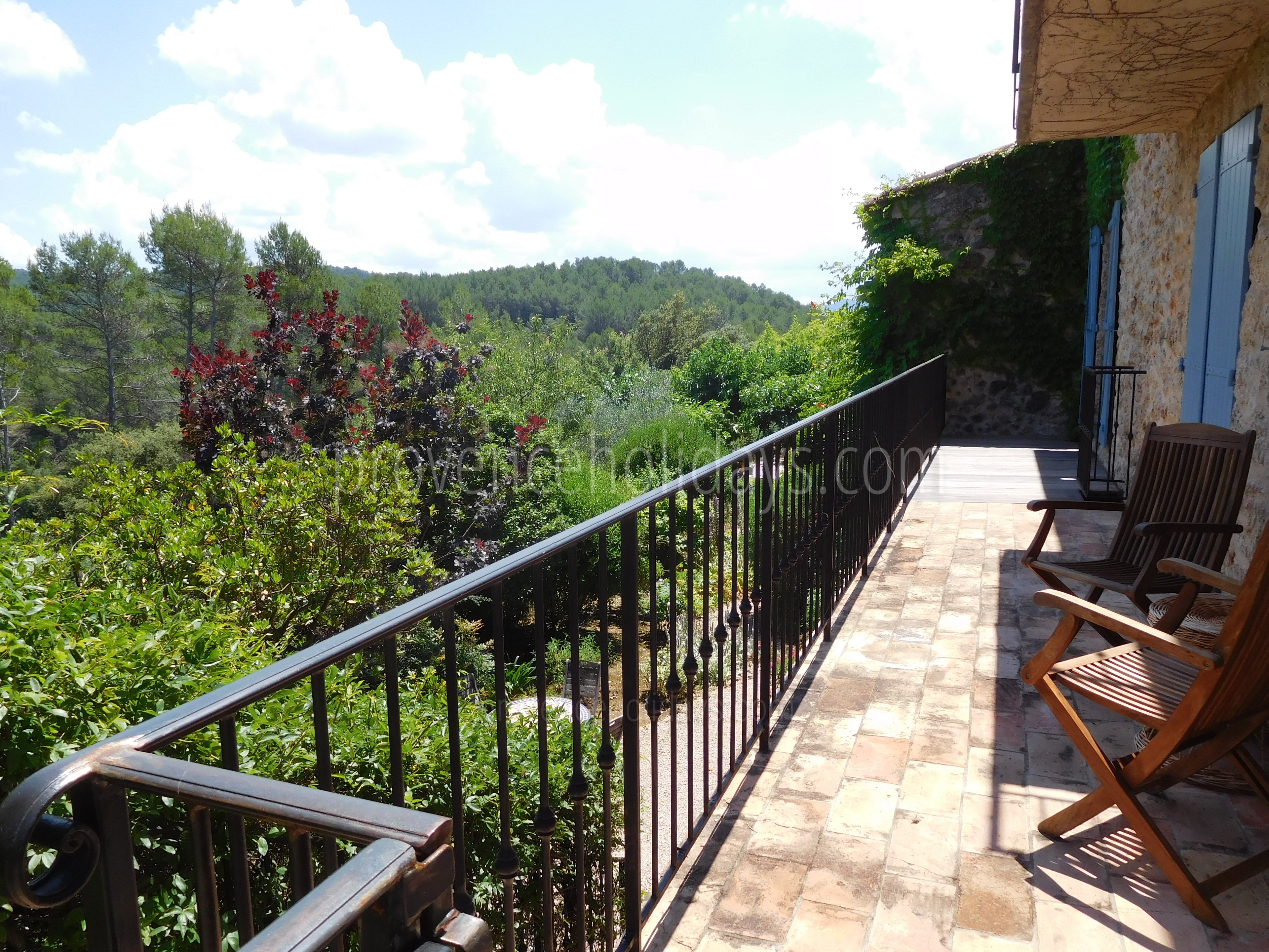 21 - Mas Lorgues: Villa: Exterior