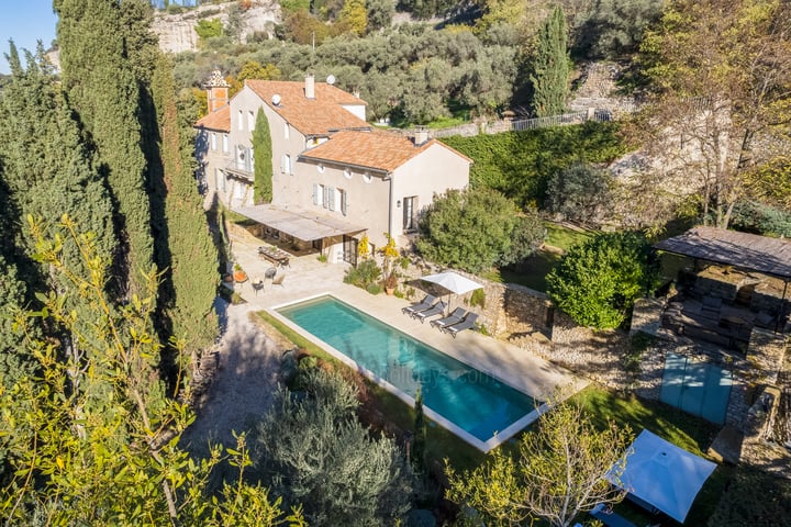Mas d'exception avec piscine près de L'Isle-sur-la-Sorgue