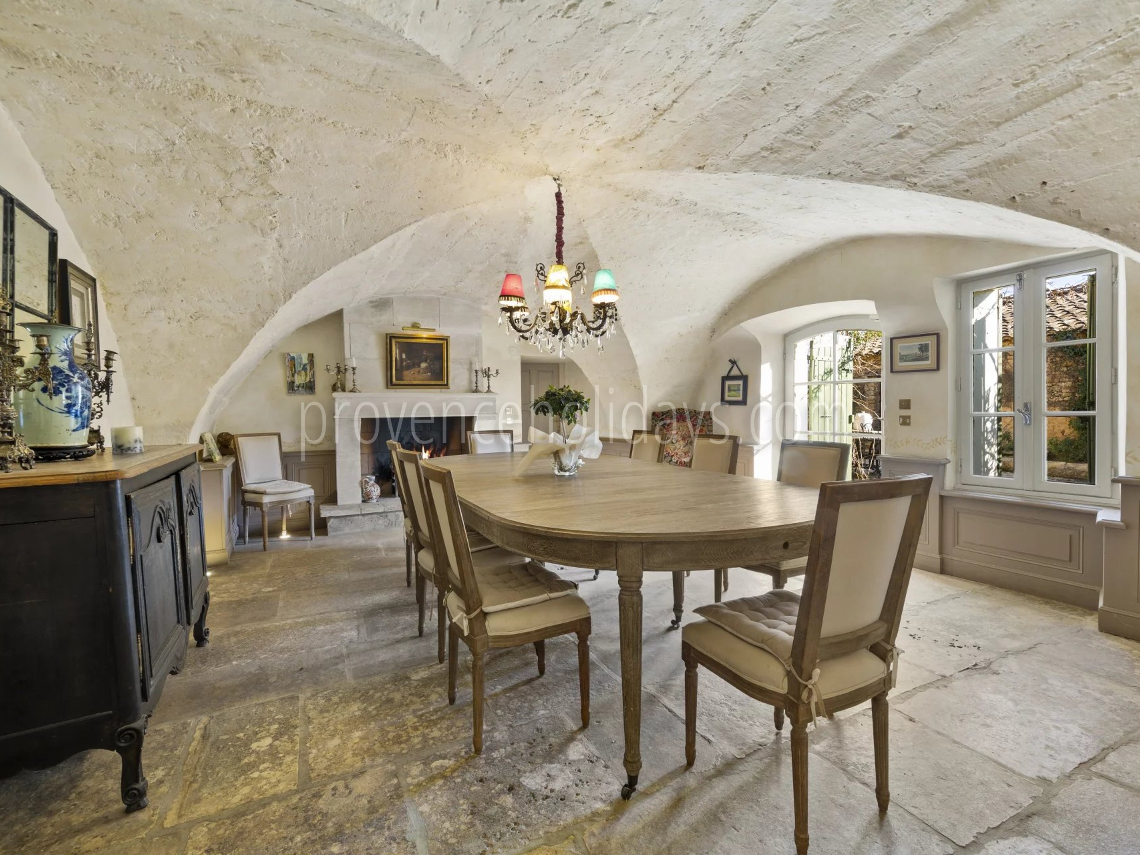 7 - Character mas in Gordes: Villa: Interior