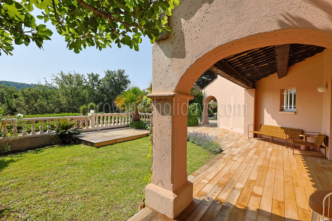20 - Villa Gaby: Villa: Exterior