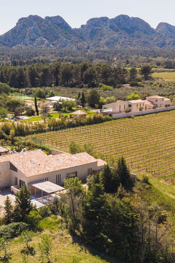 -3 - Les Jardins des Alpilles: Villa: Exterior