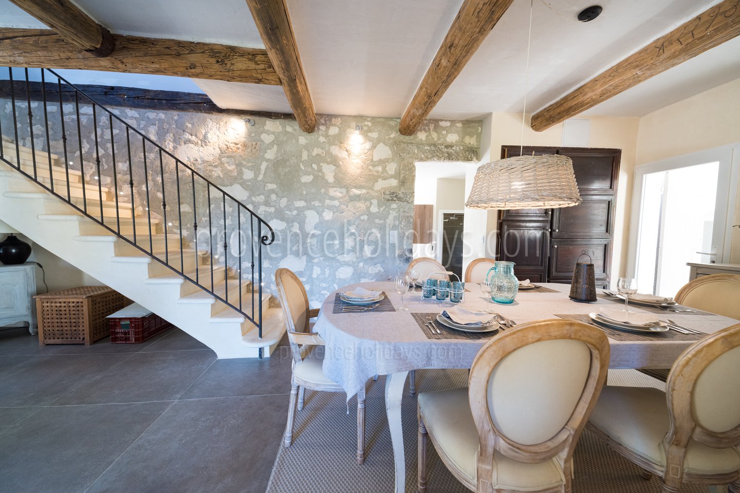 6 - Le Clos du Luberon: Villa: Interior