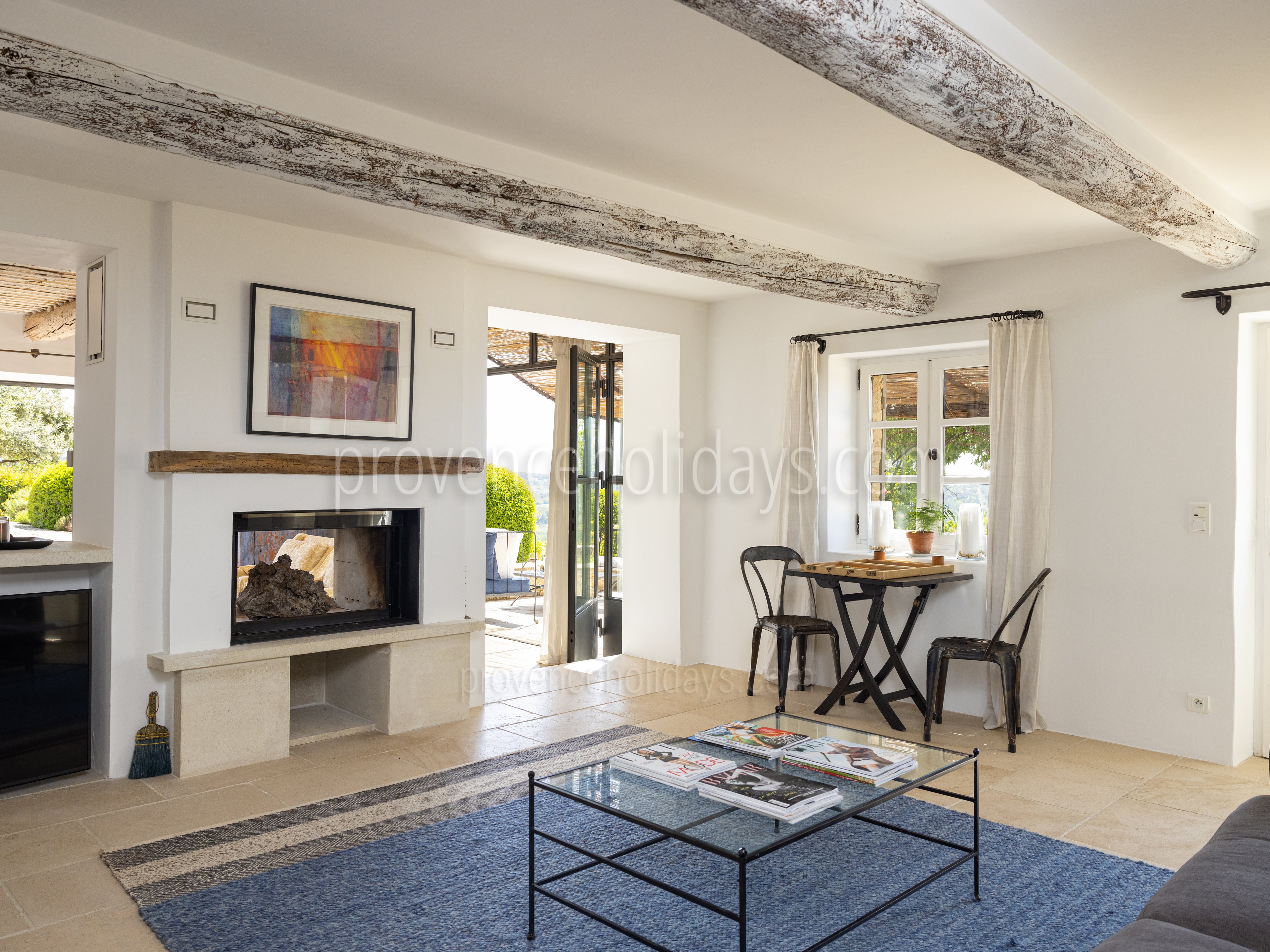 35 - Le Mas de Murs: Villa: Interior