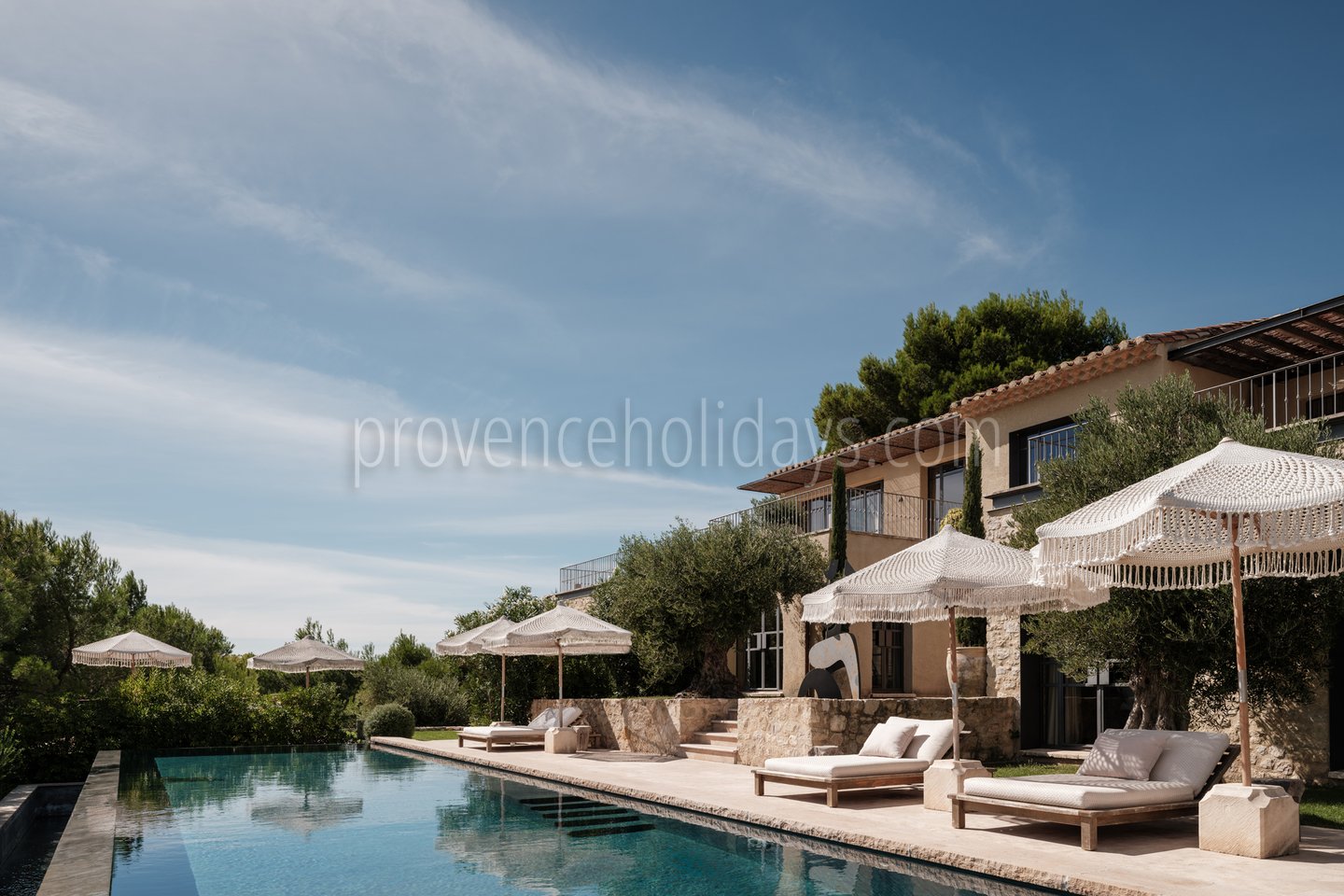 24 - Villa Paradis: Villa: Pool